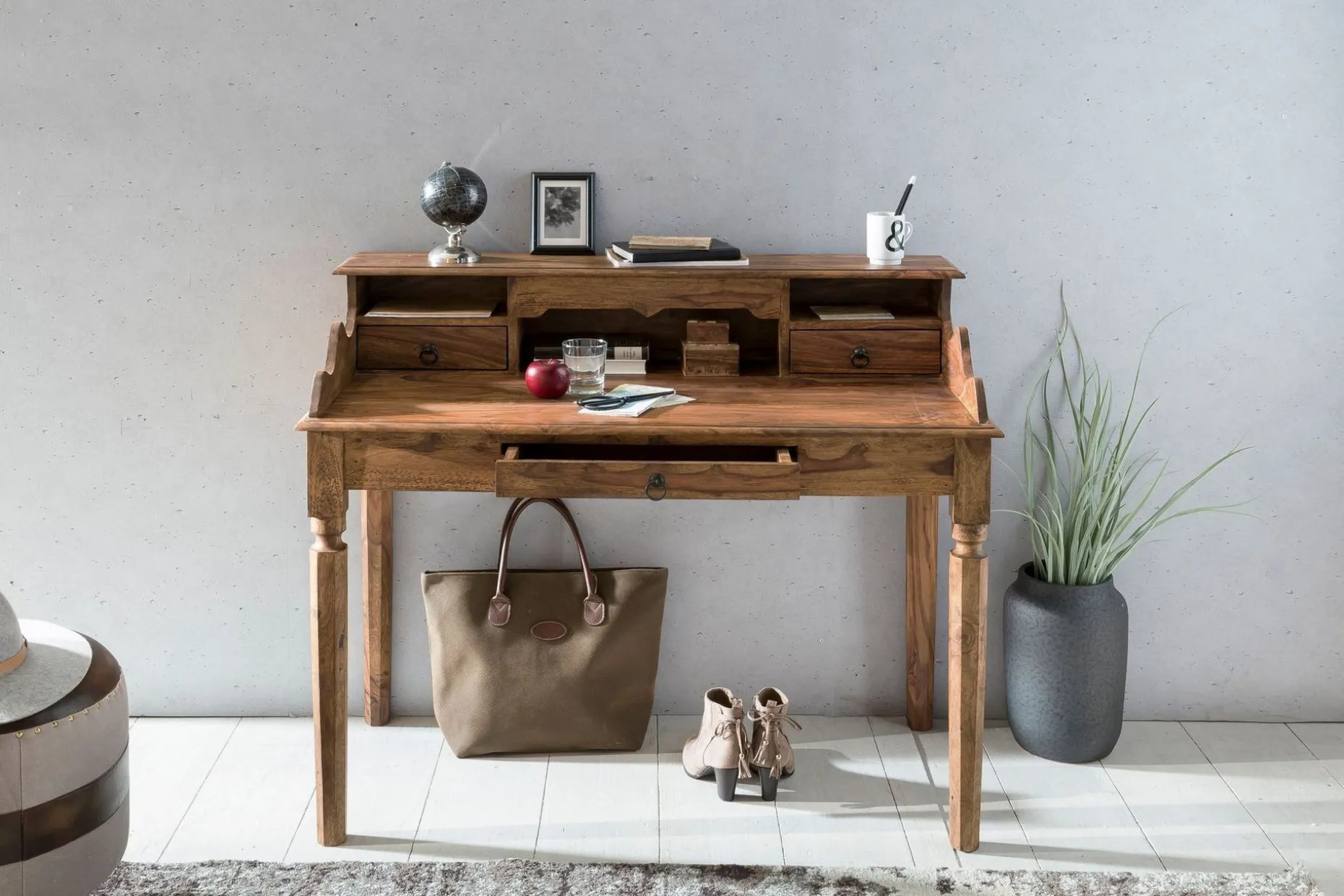 Aggrey Skrivebord 115 cm