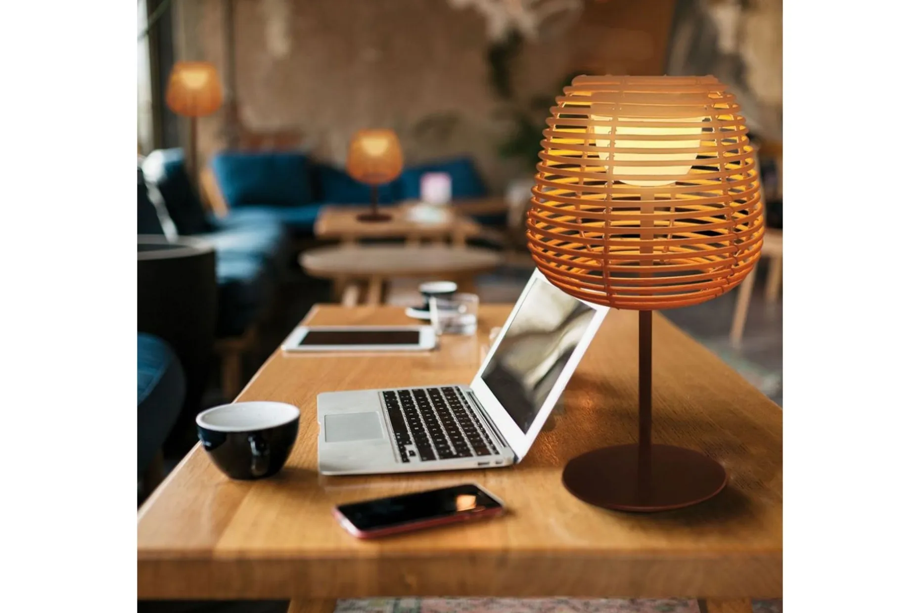 Askia Just Light Bordlampe