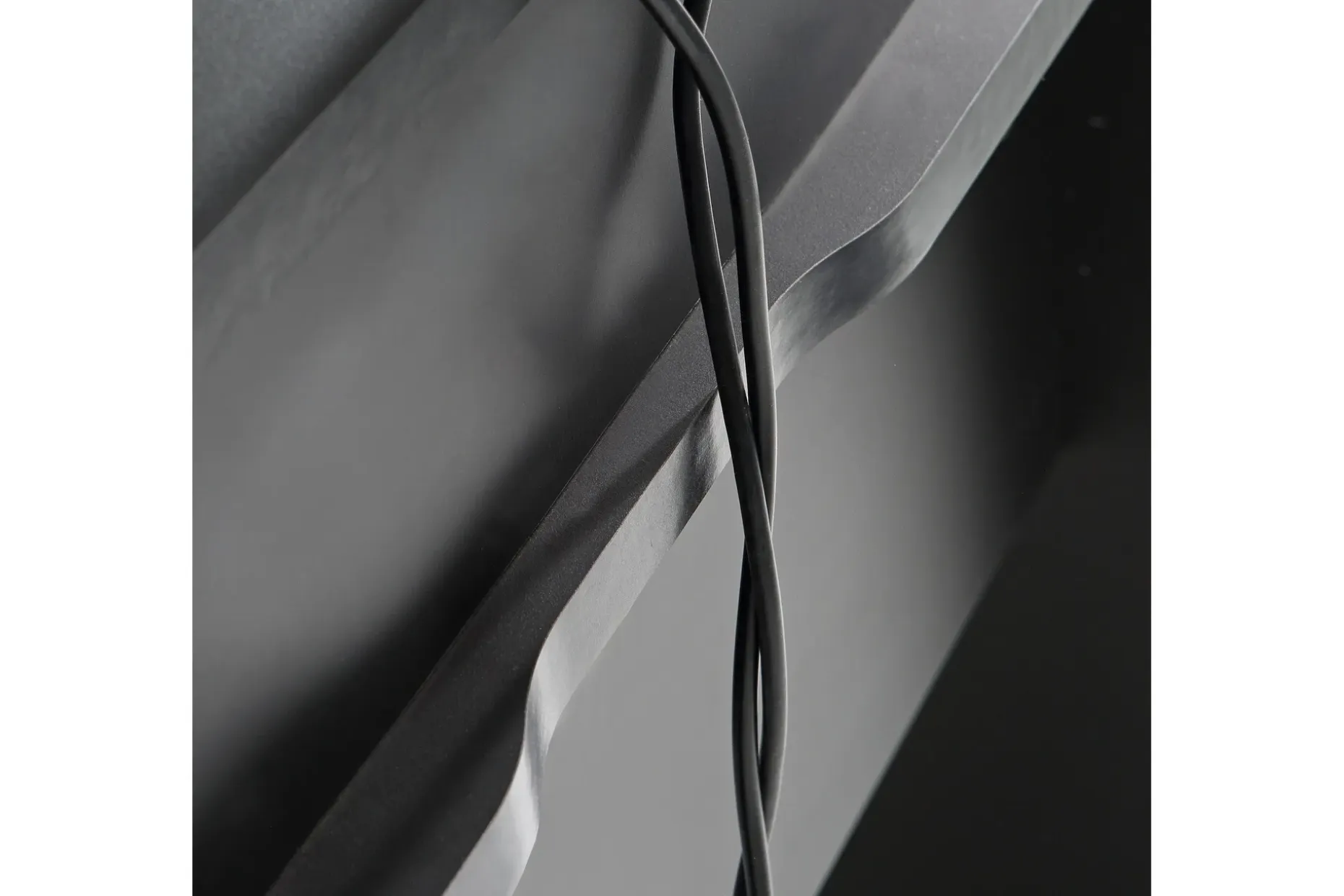 Bays Gaming Skrivebord 160 cm med Oppbevaring 2 Hyller
