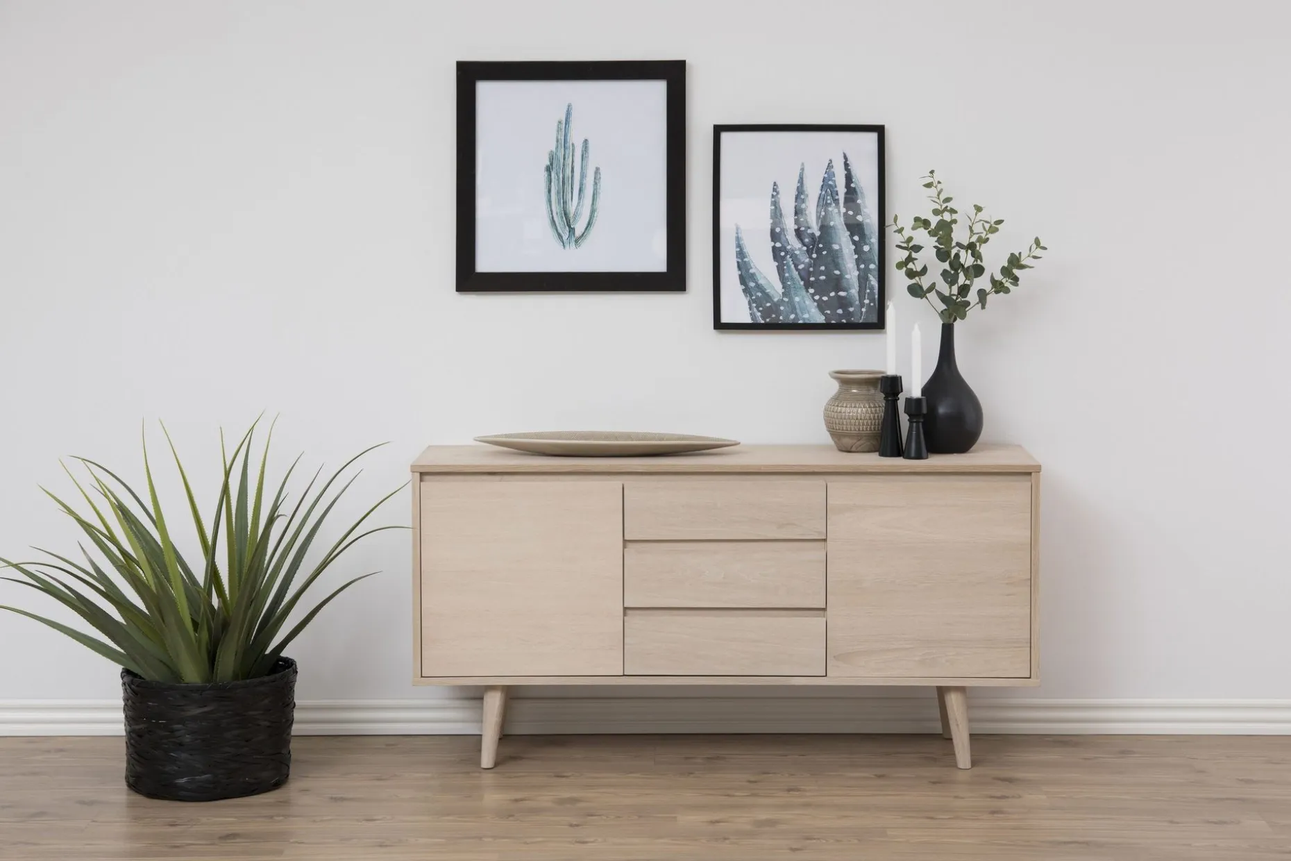 Bellor Skjenk 150 cm