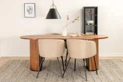 Bianca Matgruppe 200 cm Oval med 4 Berit stoler
