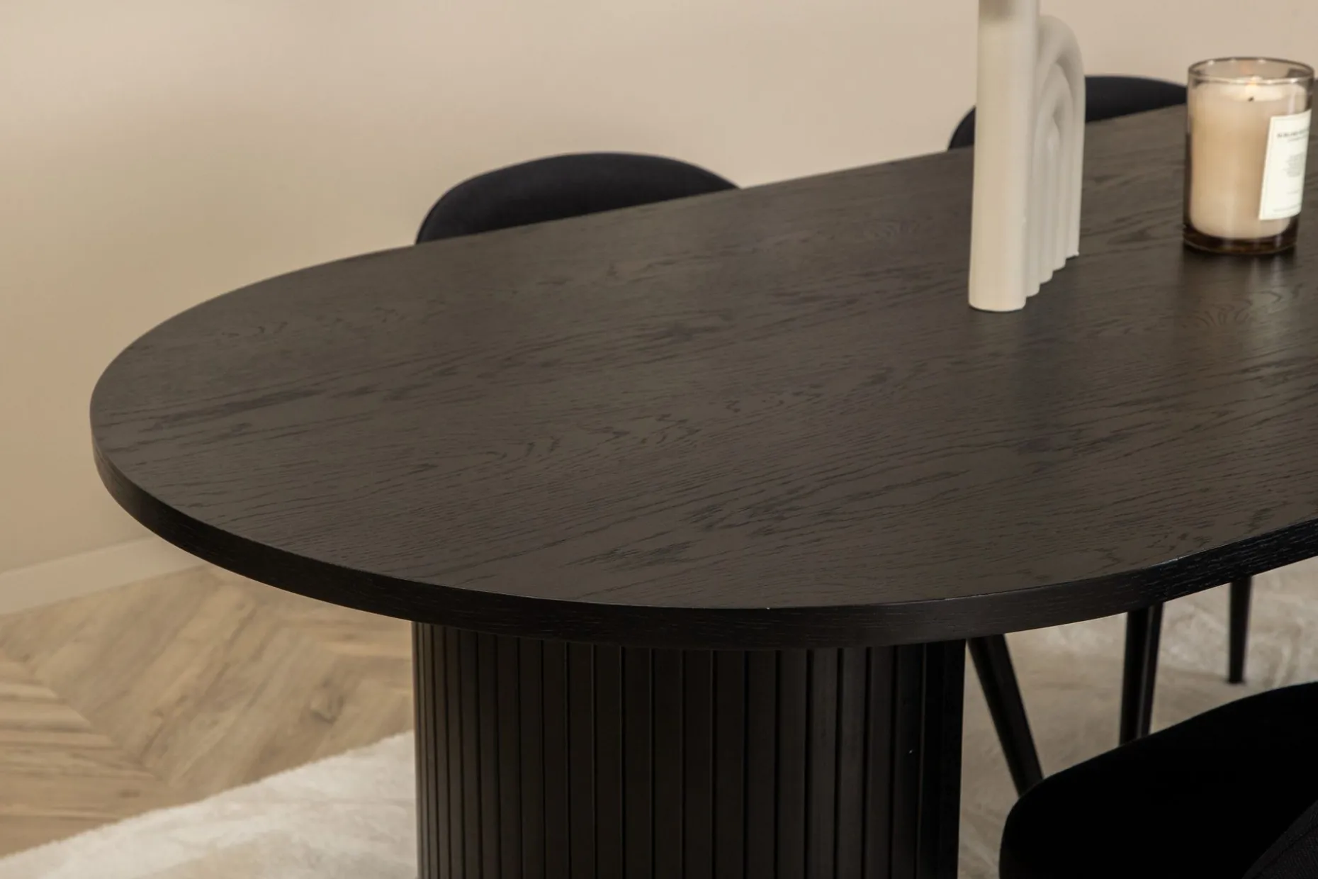Bianca Spisegruppe 200 cm Oval med 4 Velvet Stoler