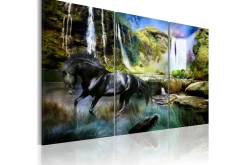 Bilde Horse on the sky-blue waterfall background 90x60
