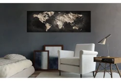 Bilde World Full Of Secrets 150x50