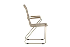 Bois spisestol utendørs