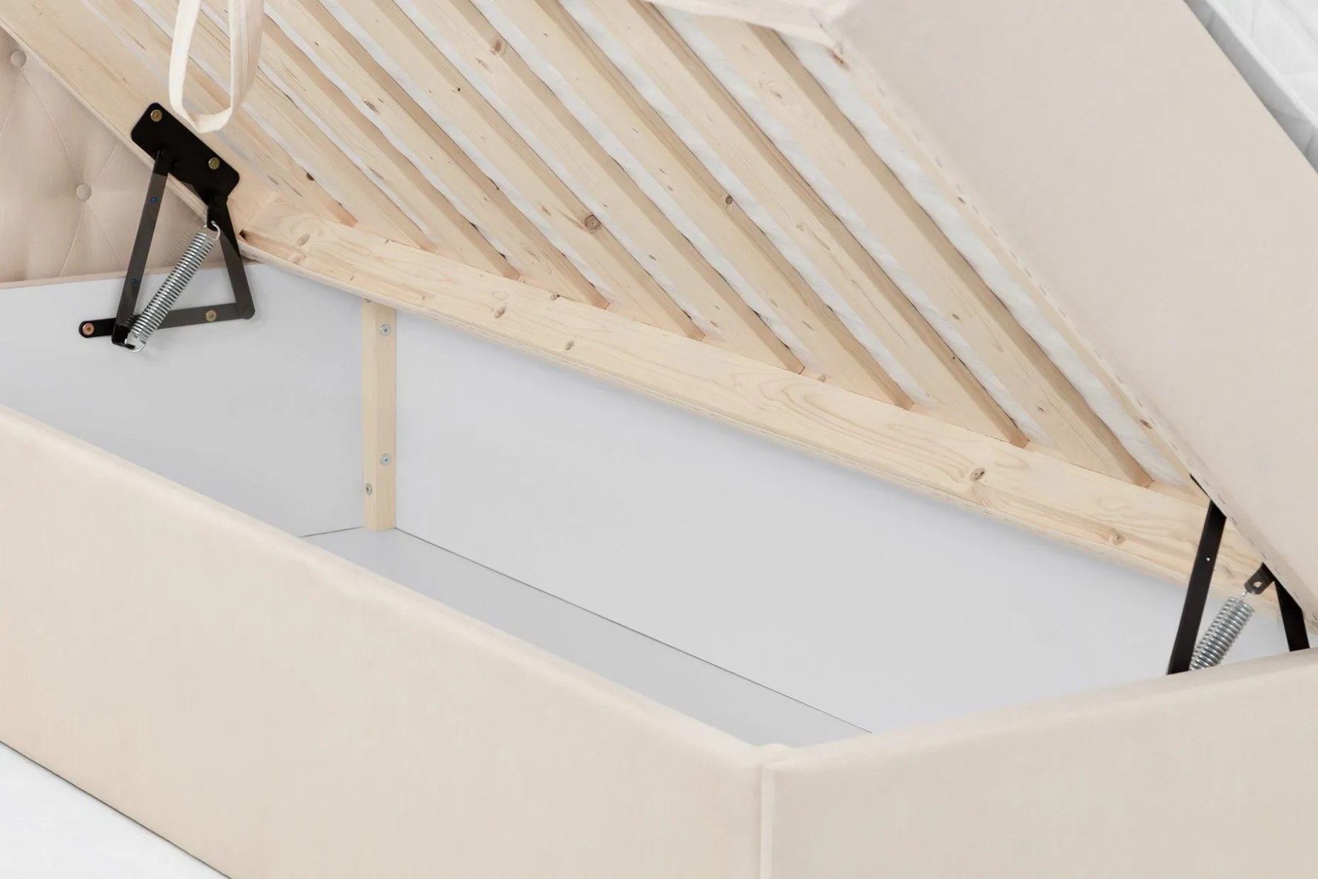 Boxy Box Bed 180x200 cm