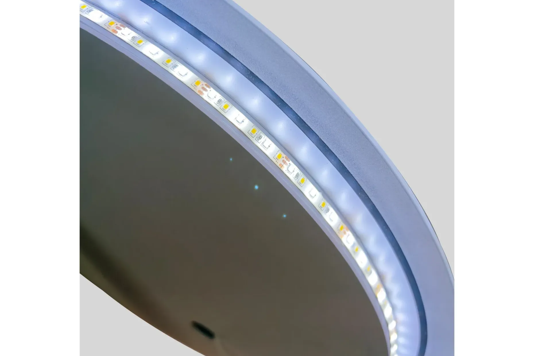 Clas Rundt Baderomsspeil med LED-belysning 100 cm