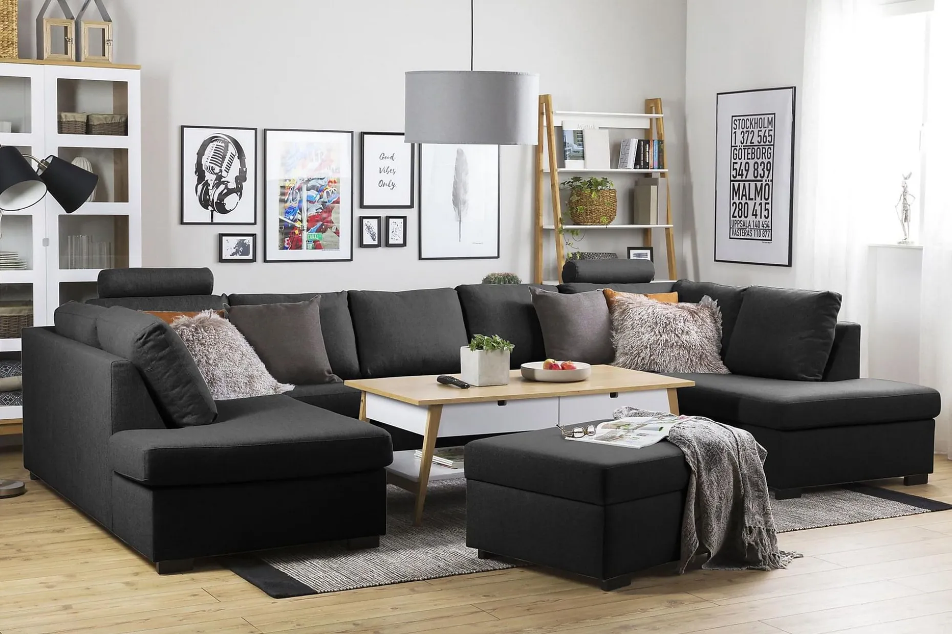 Crazy 5-seters U-formet Sofa med Dobbel Sjeselong i Stoff