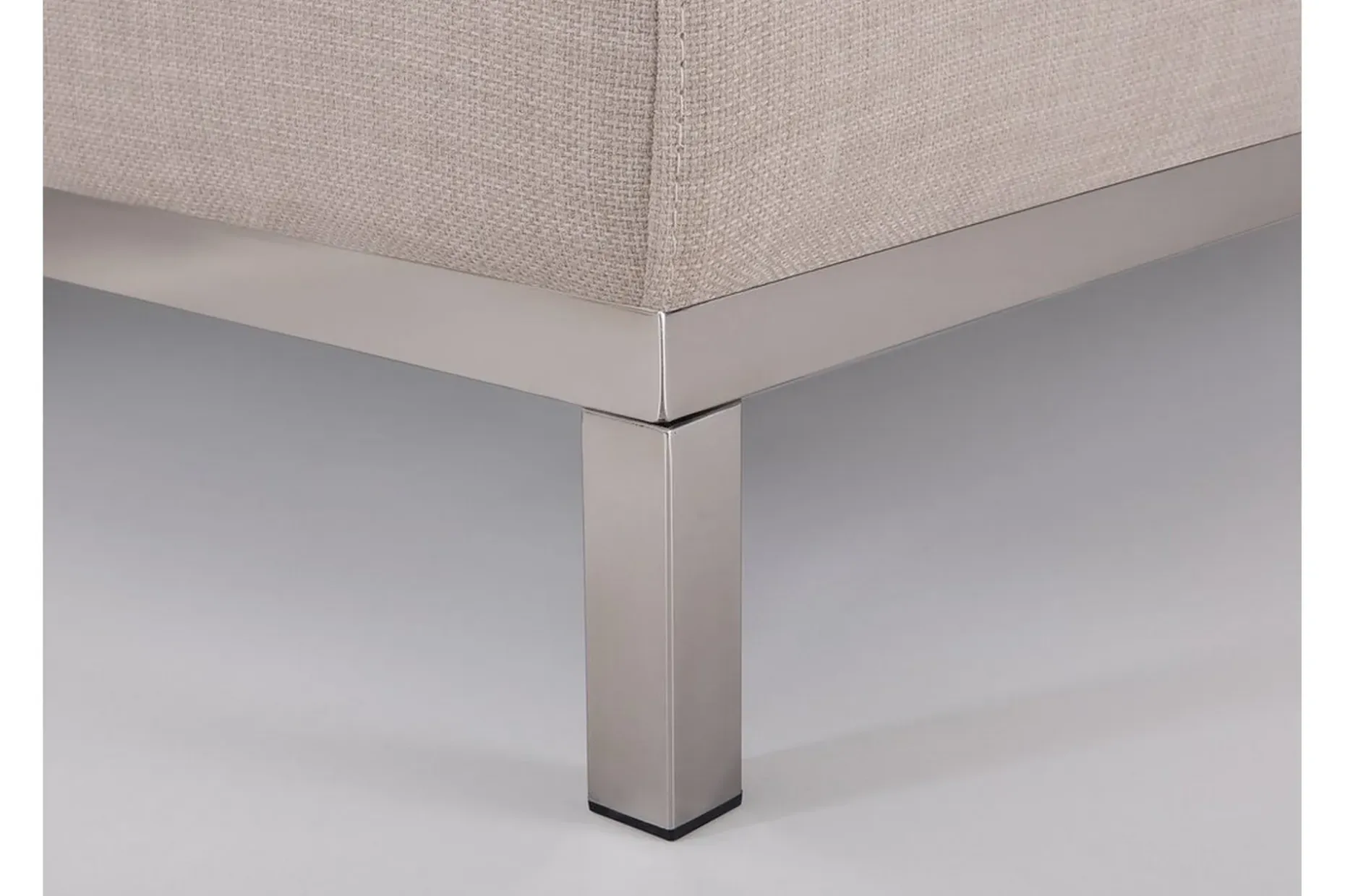 Dugard Hjørnesofa Høyre + Fotskammel