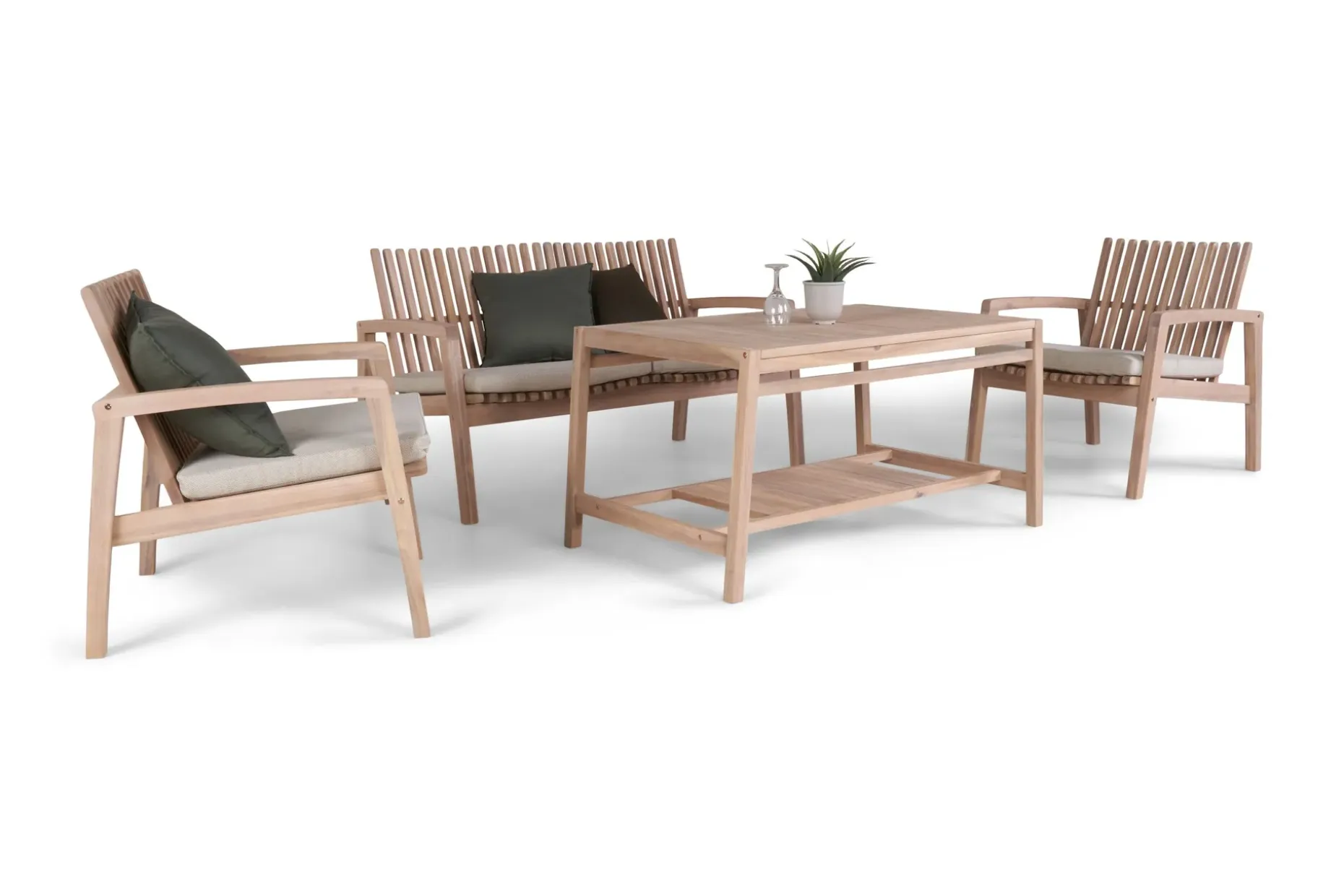 Elkest loungegruppe utendørs