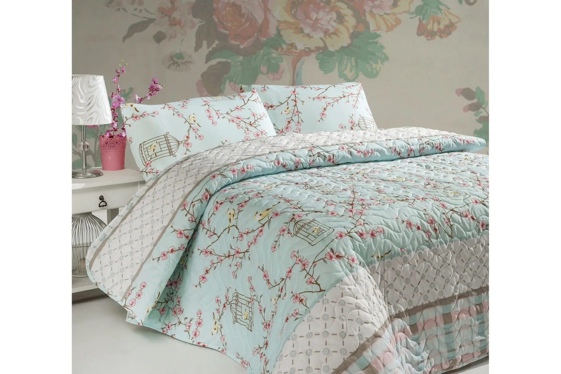 Eponj Home Sengeteppe Dobbelt 200x220+2 Putetrekk Quiltet