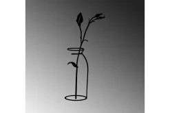 Flower In The Vase Veggdekor