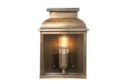Gammel Bailey Elstead Lighting Utendørs Vegglampe