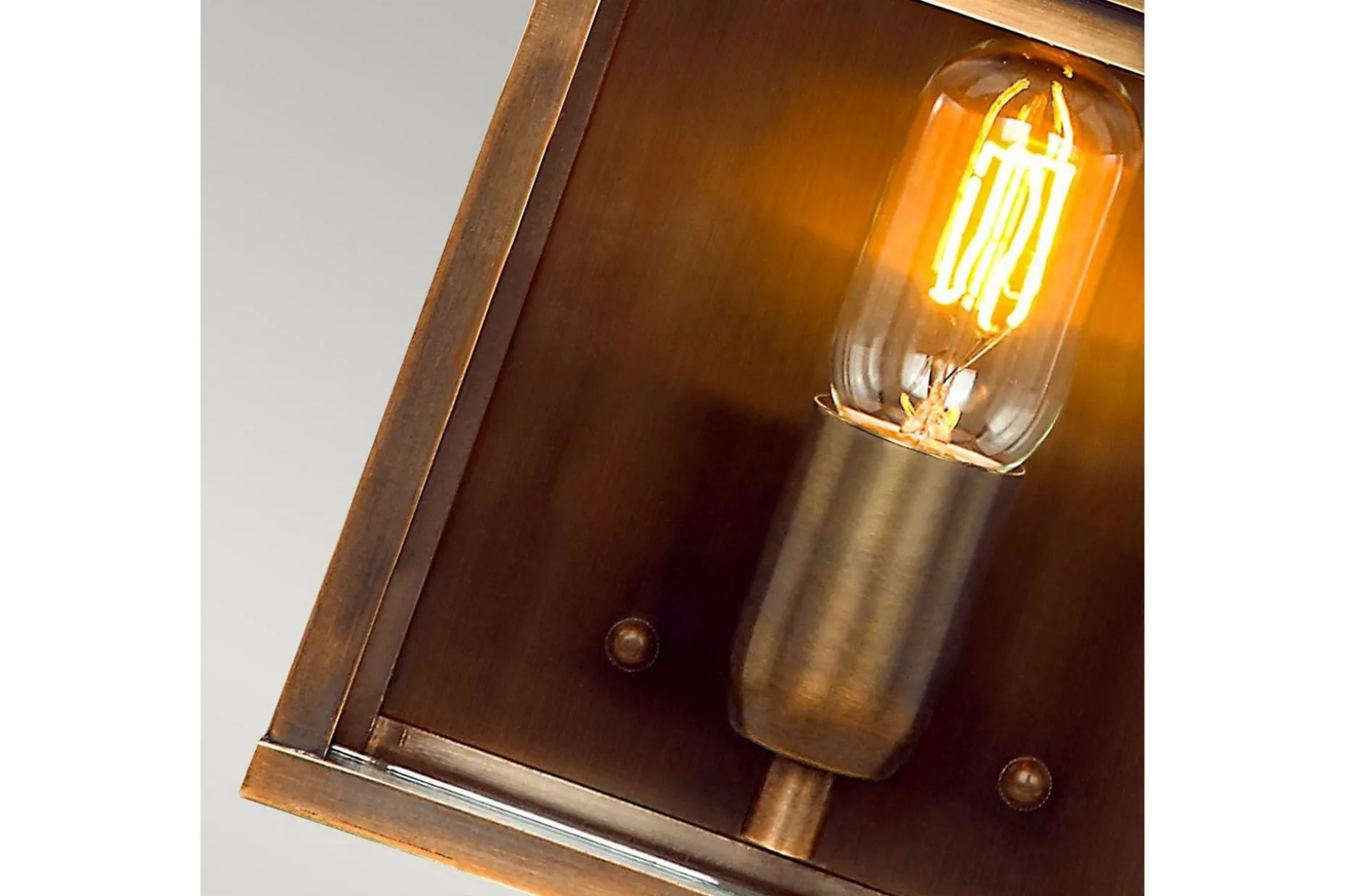 Gammel Bailey Elstead Lighting Utendørs Vegglampe