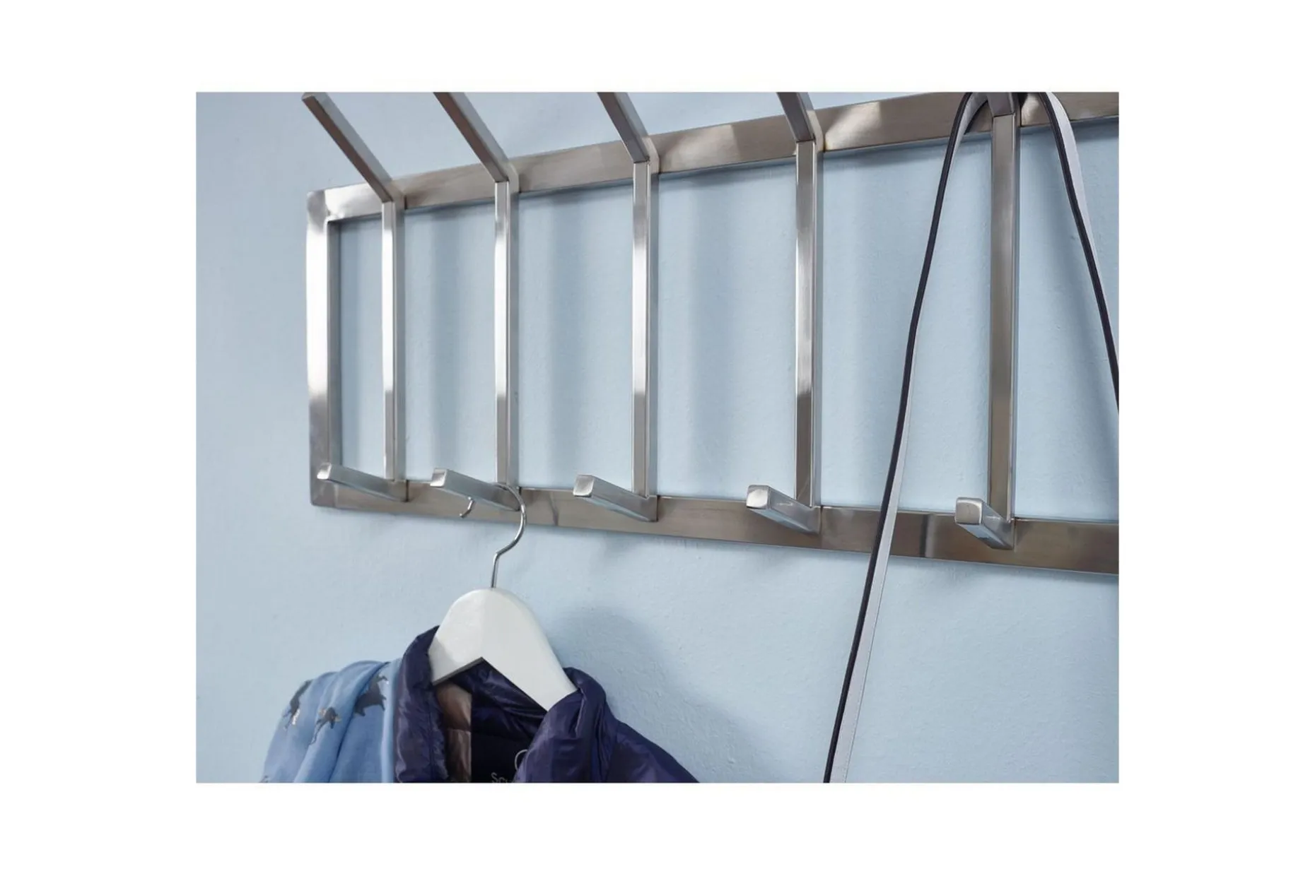 Garderobe Wohnling Vegghengt klesstativ 5 metallkroker polert matt