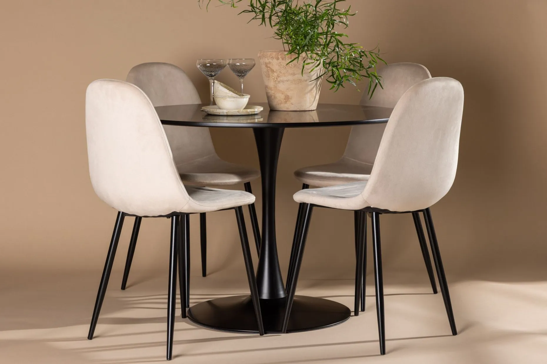 Glade Spisegruppe 100 cm Rund med 4 Polar Stoler