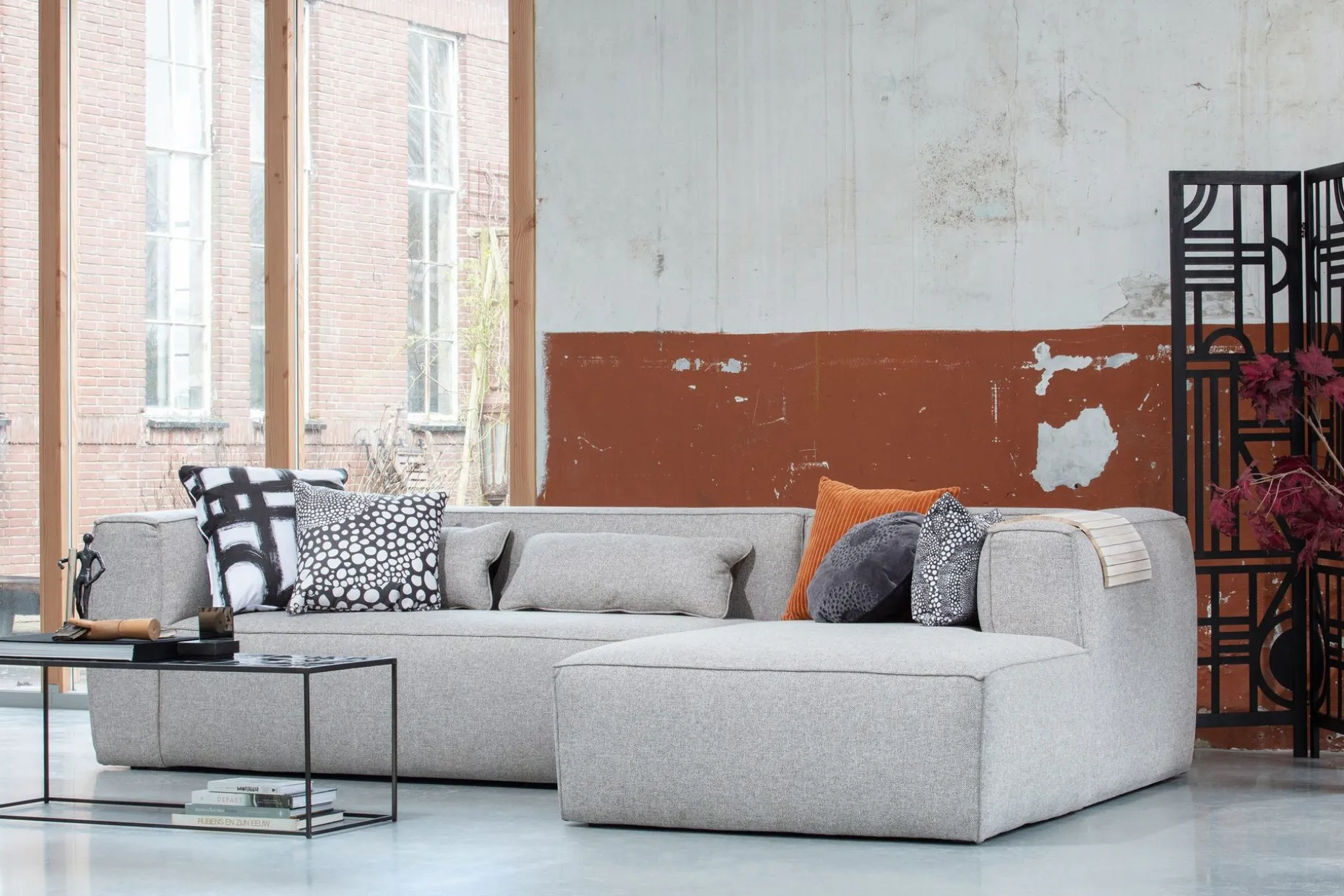Harlow Divan sofa