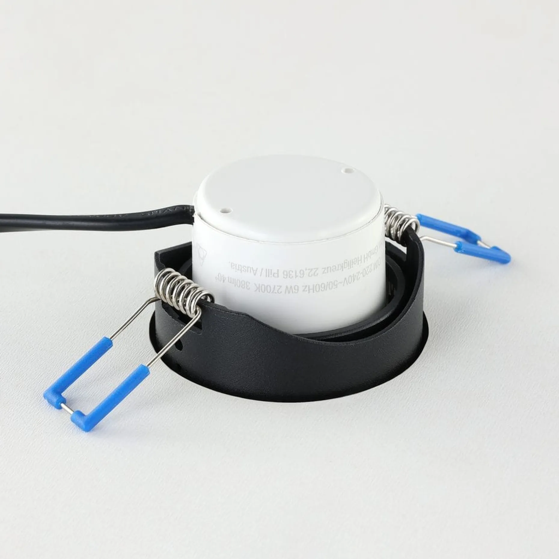 Innfelt lampe Saliceto Ø88 mm 2700K
