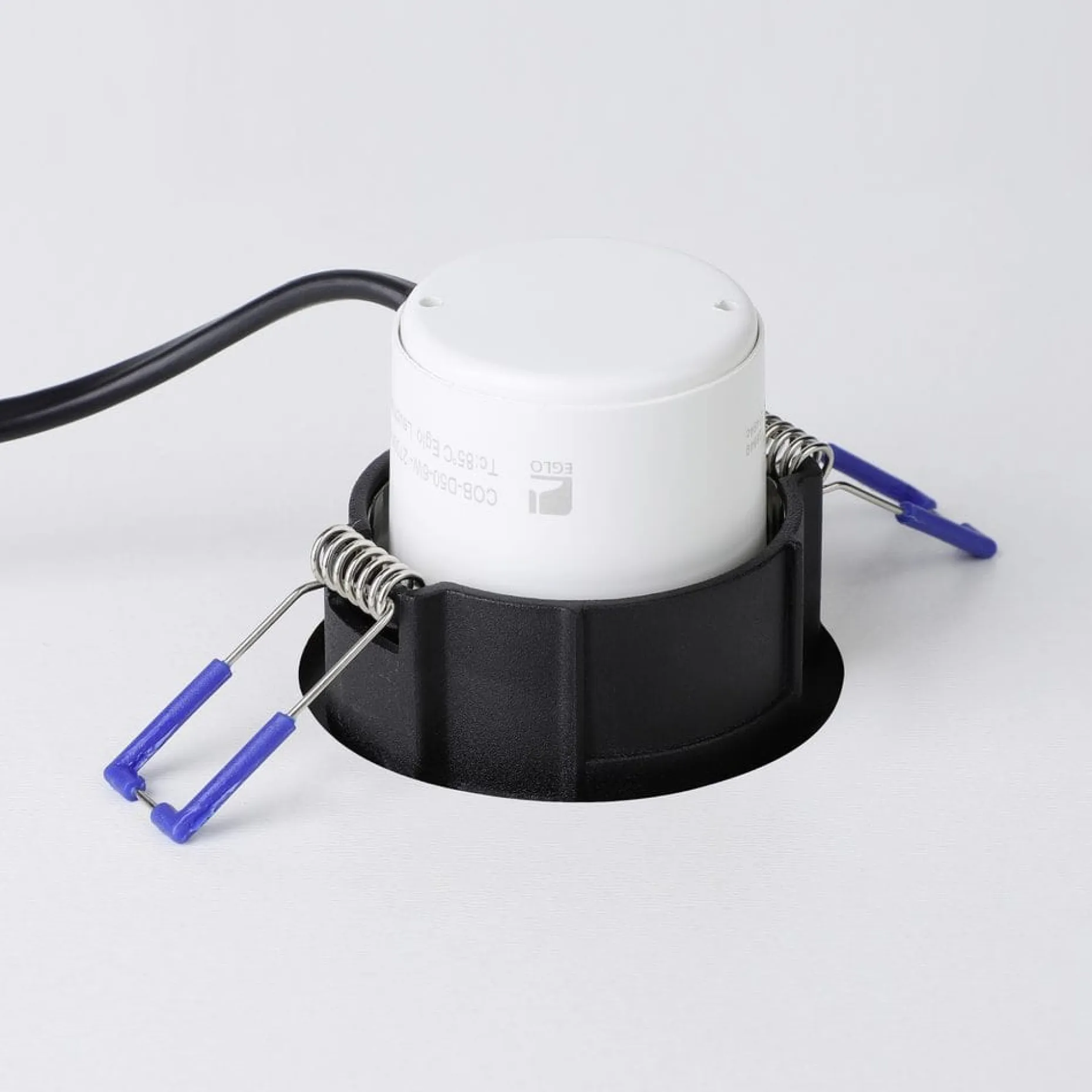 Innfelt lampe Saliceto Stel 88 mm 2700K