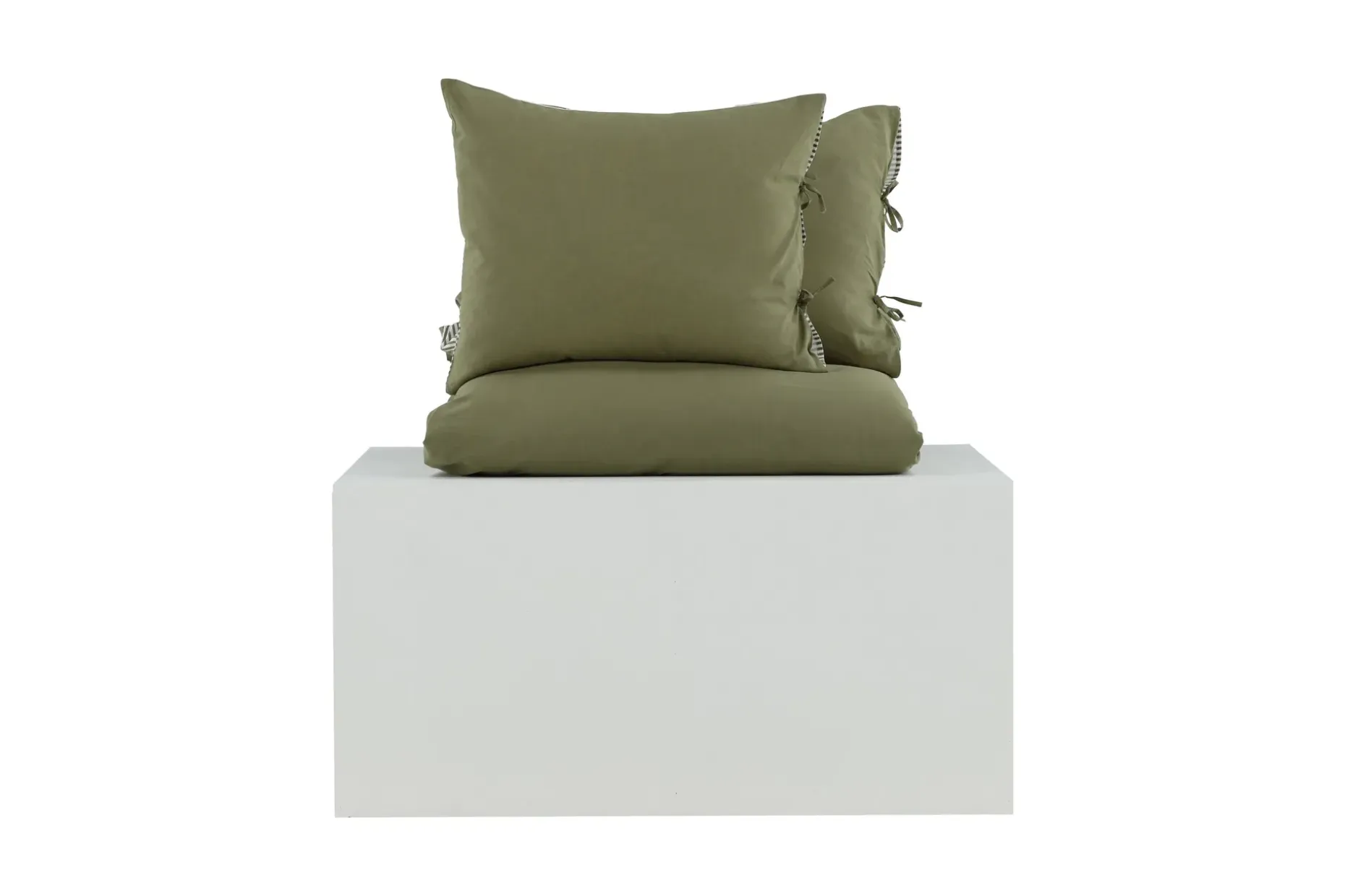 Jenna Sengetøysett 2-Deler 220x240/50x60 cm