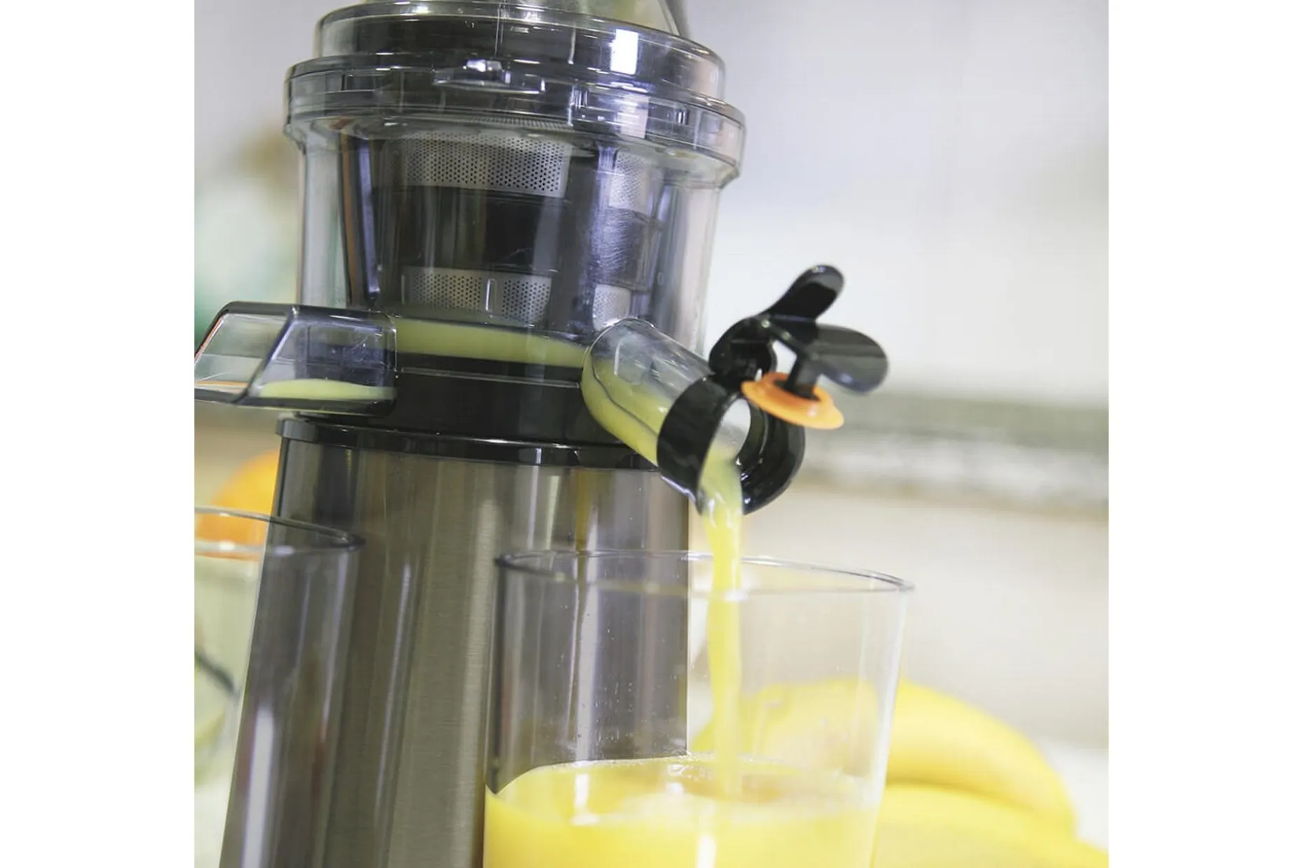 Juicepresse Black+Decker Slow Juicer BXJE200E Børstet Rustfritt Stål