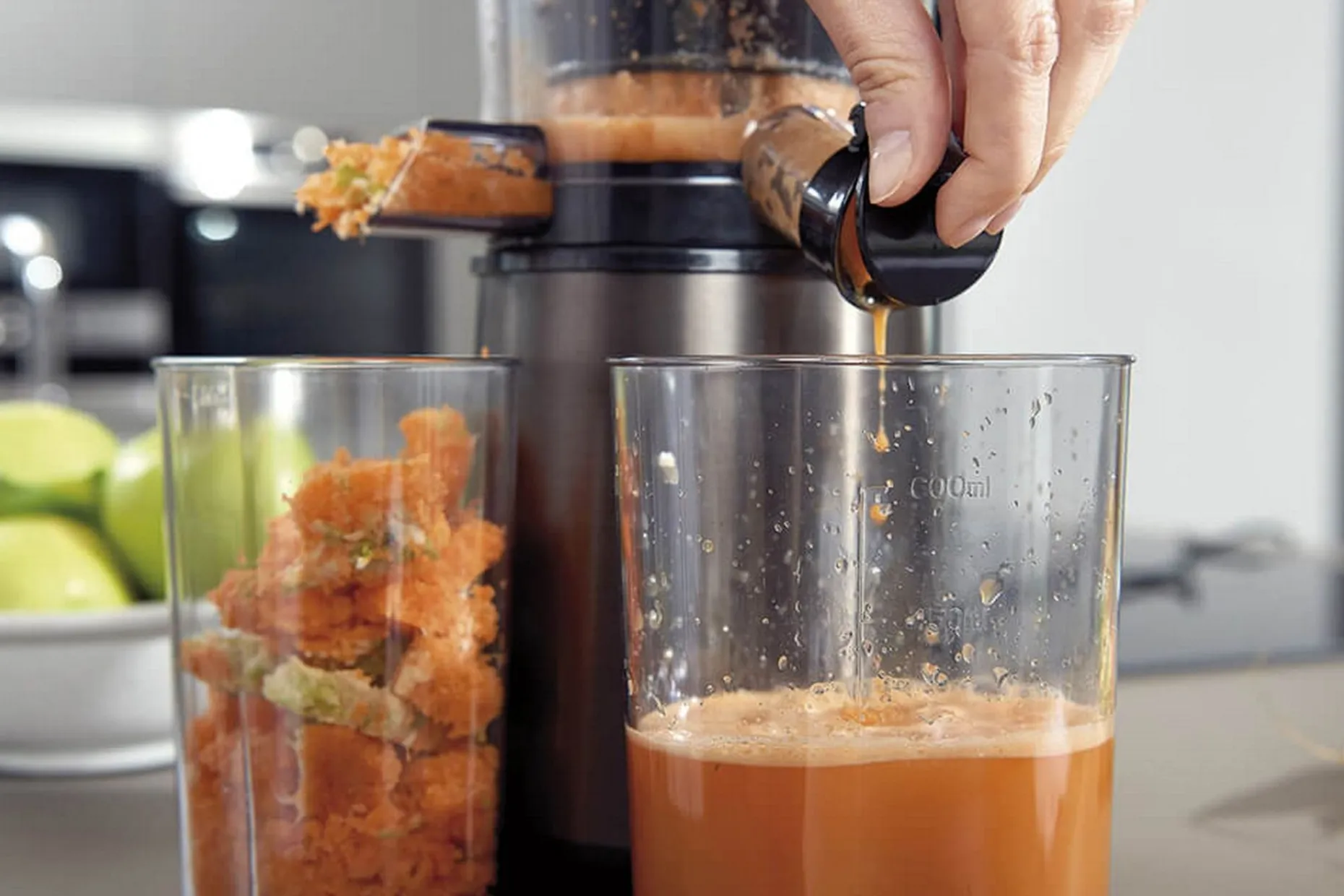 Juicepresse Black+Decker Slow Juicer BXJE200E Børstet Rustfritt Stål