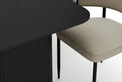 Kopparbo Spisebord 180-240 cm Uttrekkbart med 6 Sawako Stoler