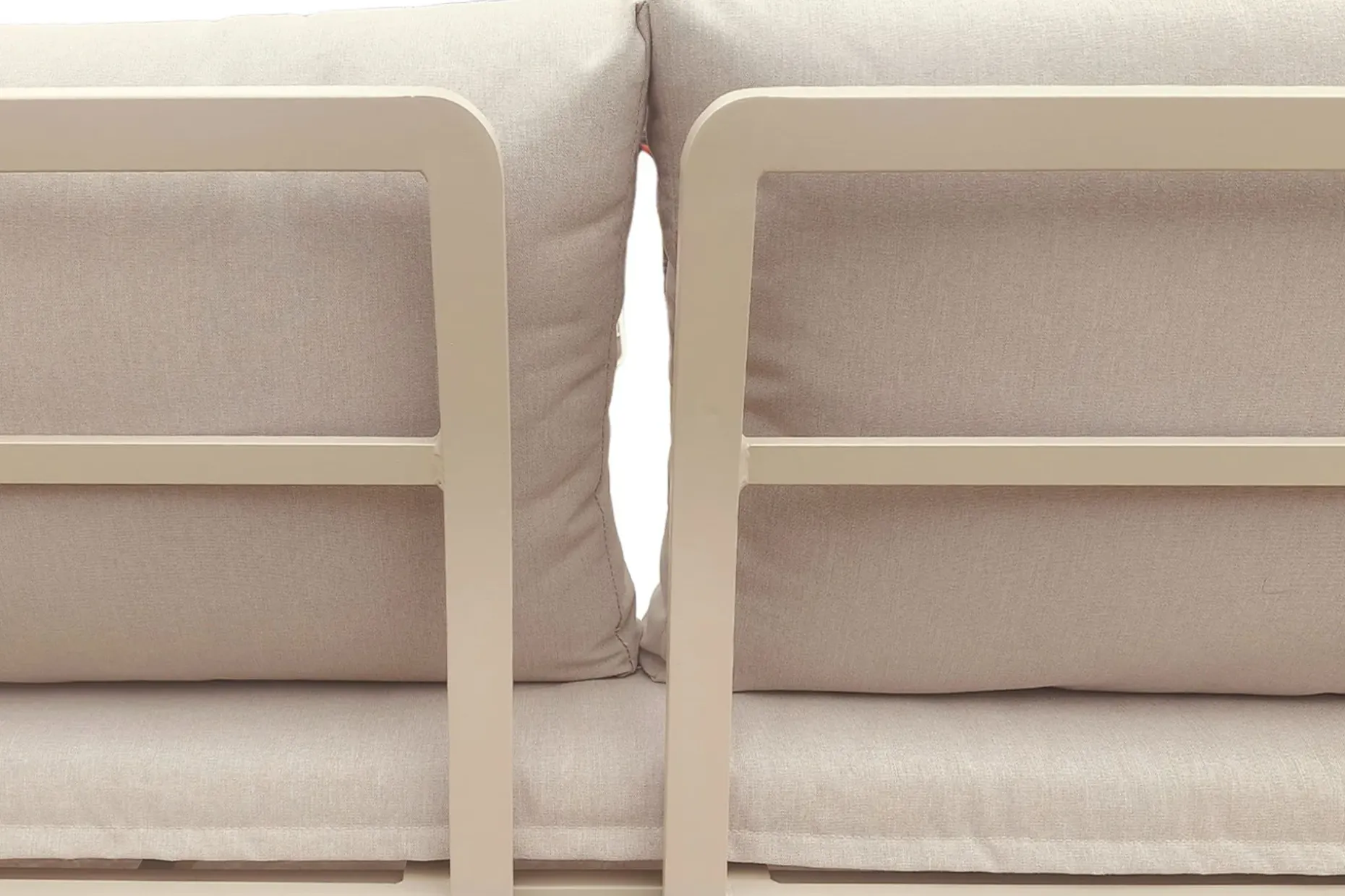 Lainelle 4-seters sofagruppe for altan og terrasse med beige puter
