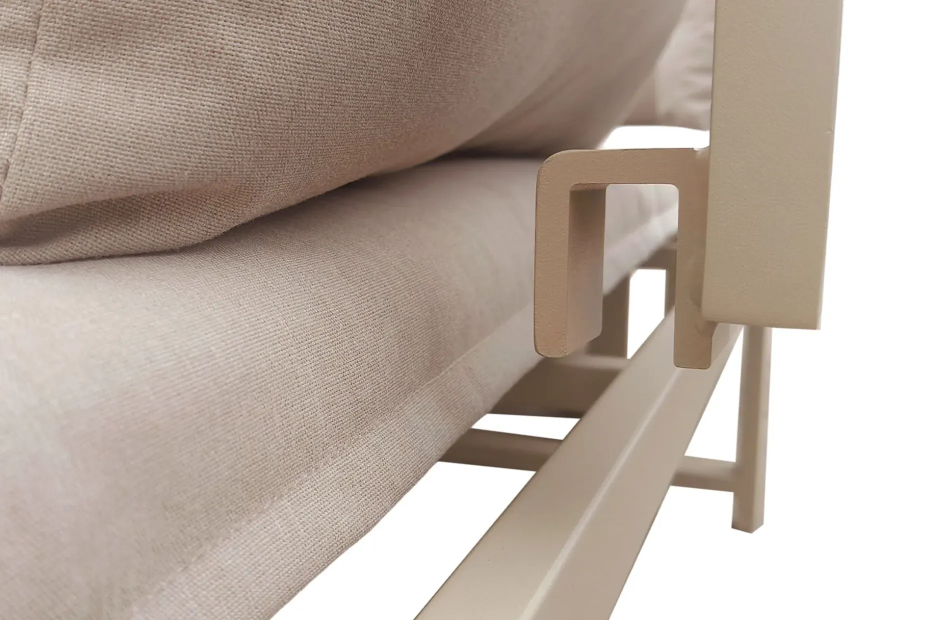 Lainelle 4-seters sofagruppe for altan og terrasse med beige puter