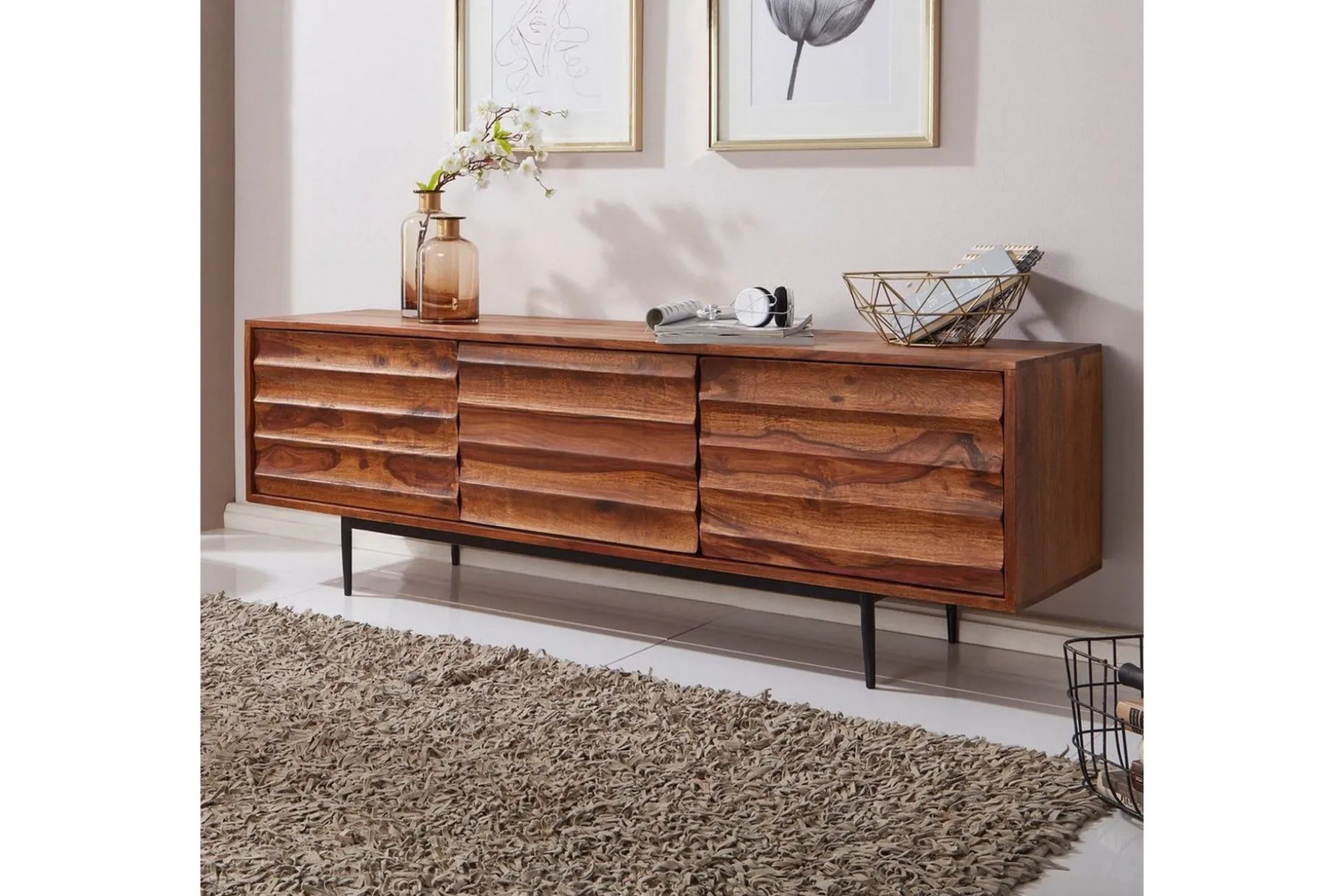 Lavbord Wohnling Heltre med oppbevaring 3 dører landlig stil