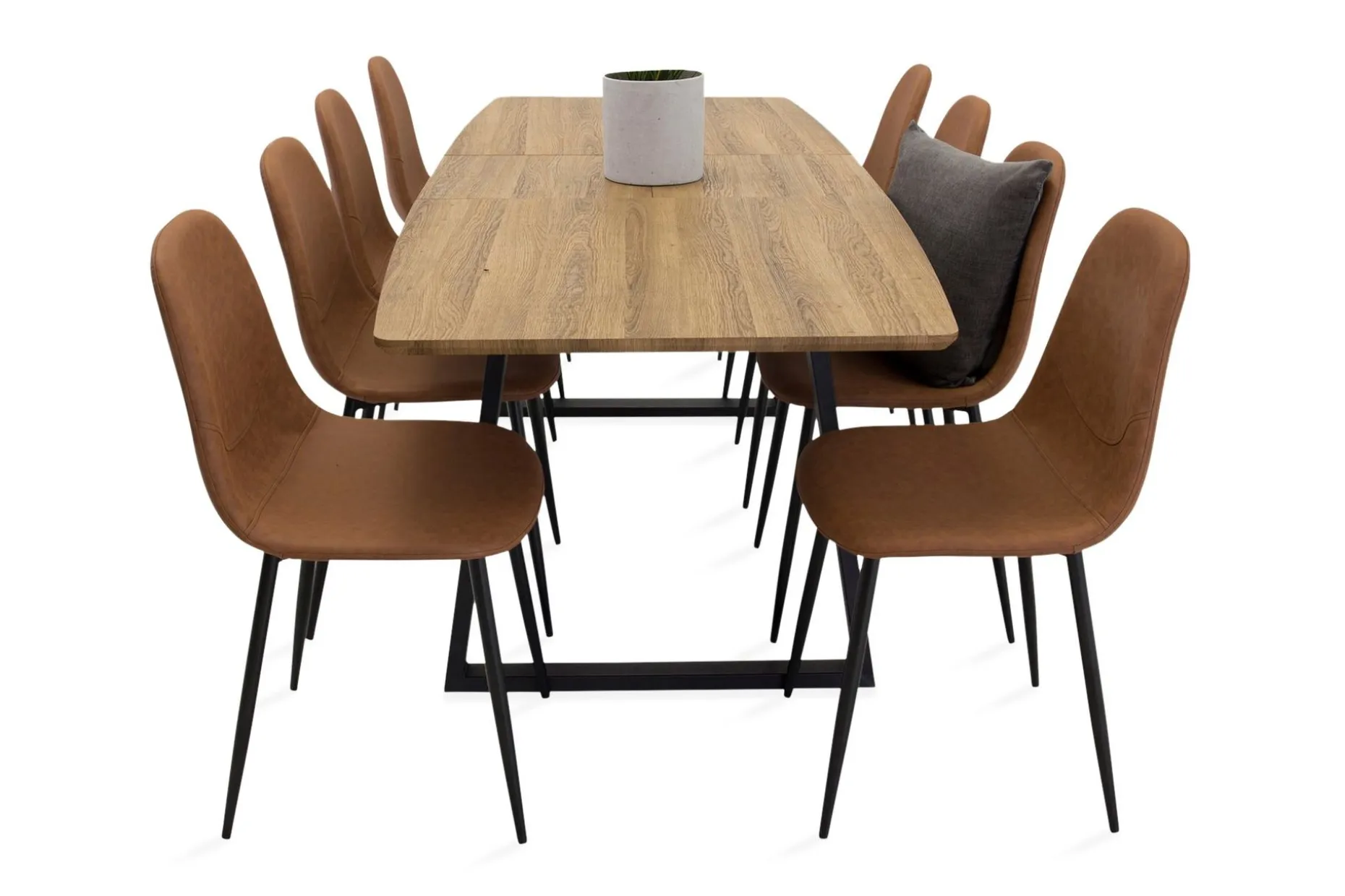 Leah Forlengningsbar Spisegruppe med 8 Pontus Stoler