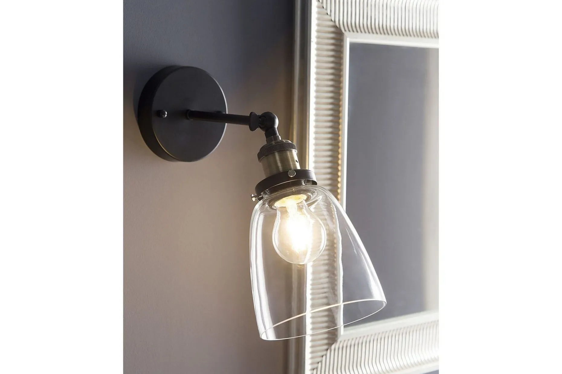 Lovataia Vegglampe 2 stk E27