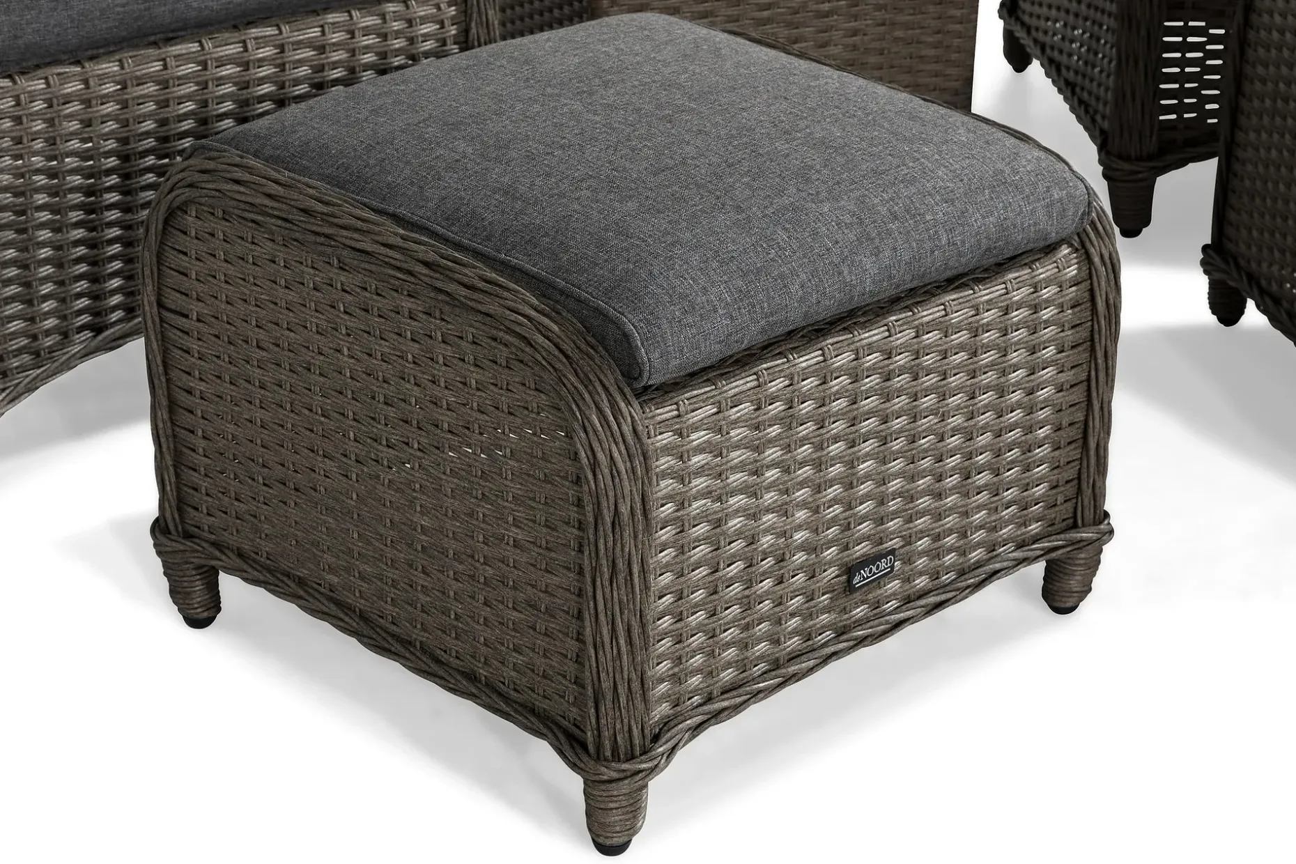 Marcus Cafésett med 2 Reclinerlenestoler m Pute