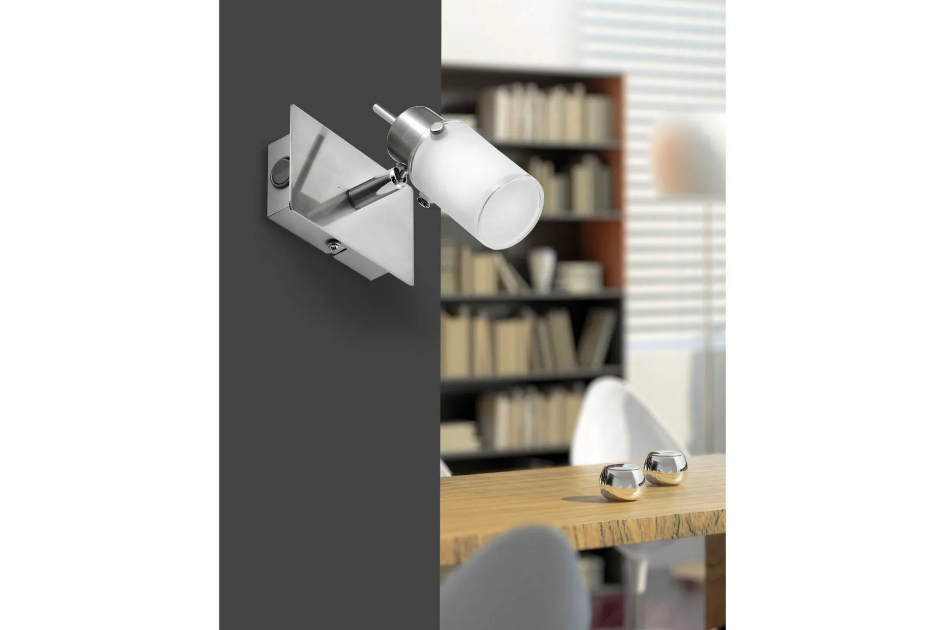 MAX LED Vegglampe
