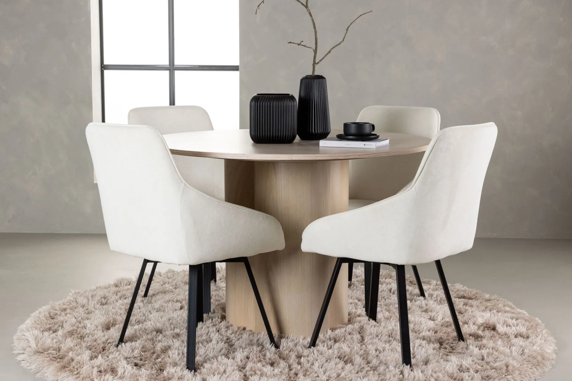 Olivia Spisegruppe 110 cm Rund med 4 Rosie Stoler