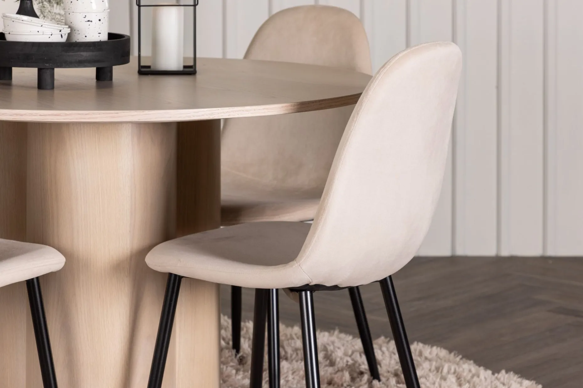 Olivia Spisegruppe 110 cm Rund med 4 Polar Stoler