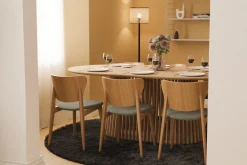 Peyra Spisebord 200 cm Ovalt Eik