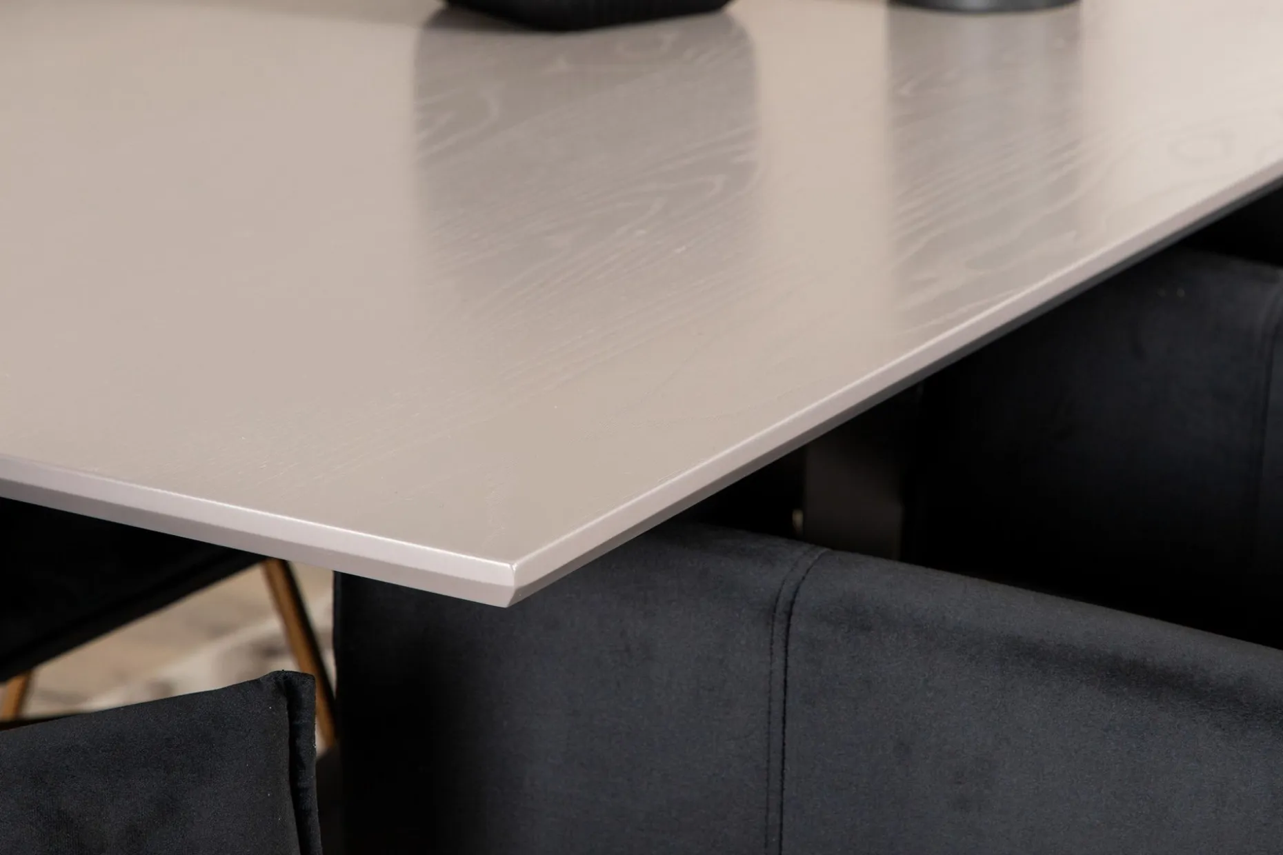 Piazza Spisegruppe 180 cm Rektangulær med 6 Petra Stoler