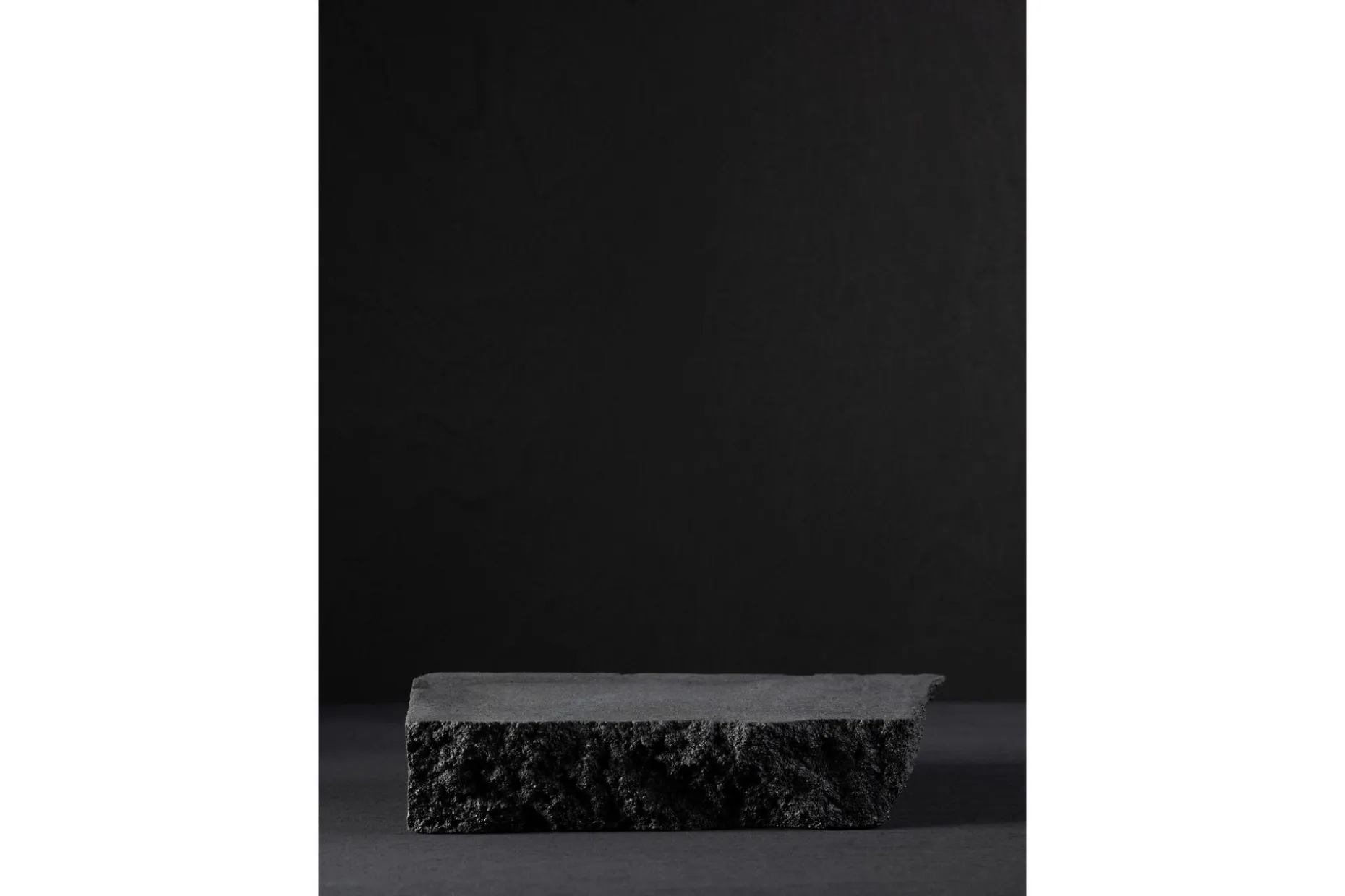 Poster Black Rock 30x40 cm