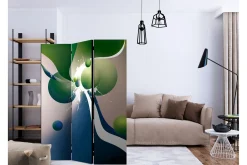 Romdeler Geometric Explosion