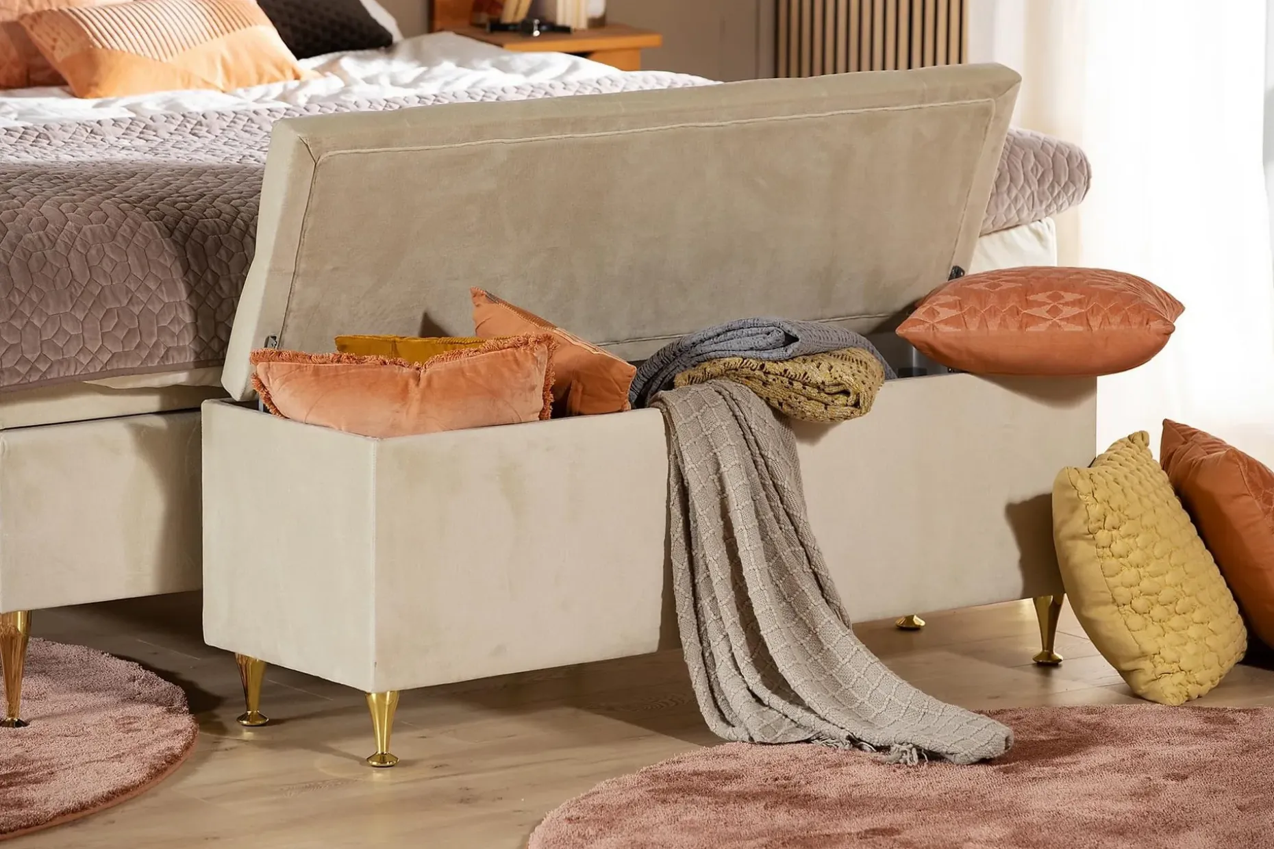Royal Velvet Sengekiste Fløyel