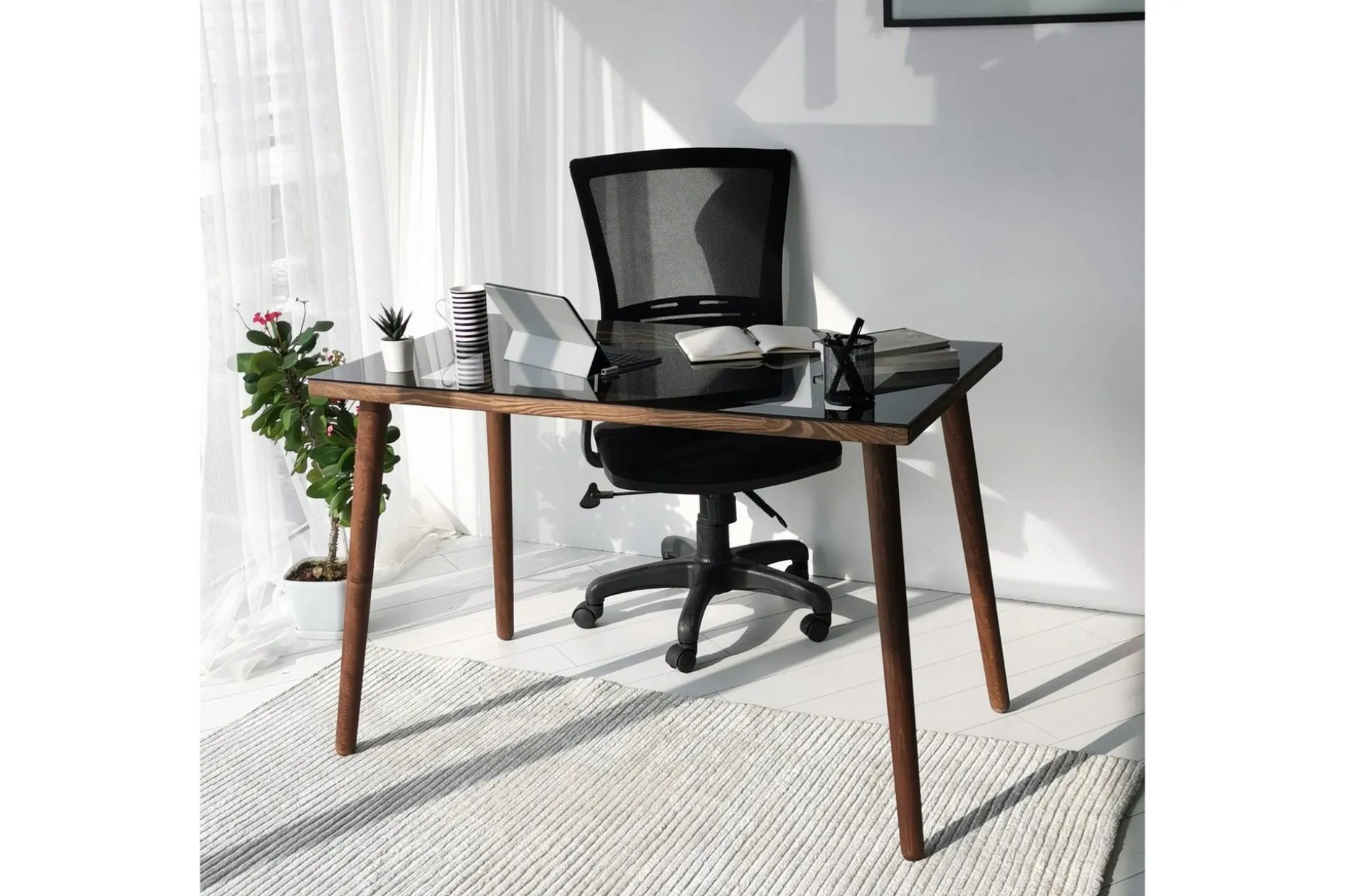 Sabani Skrivebord 110 cm