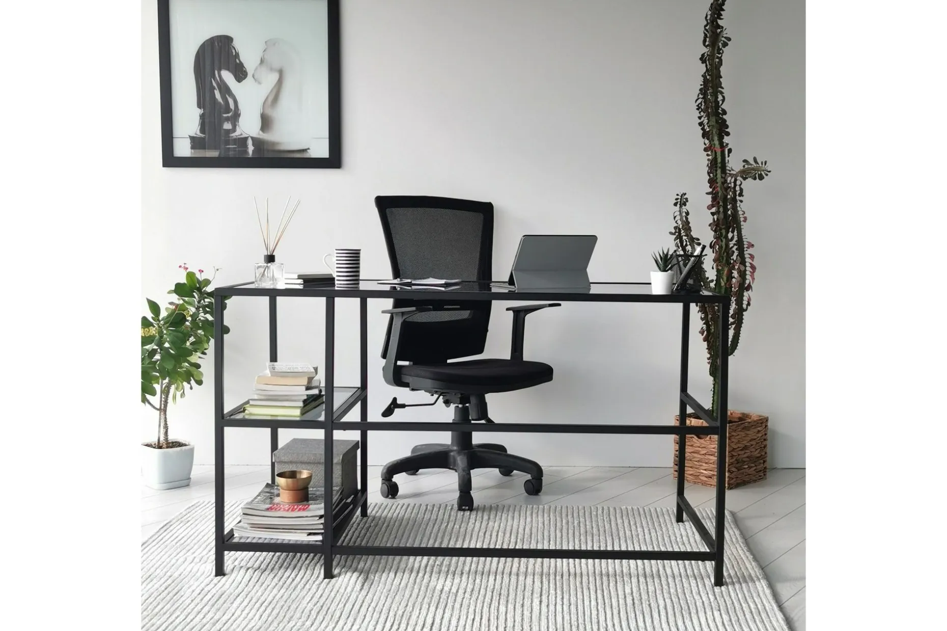 Sabani Skrivebord 130 cm med Oppbevaring 2 Hyller
