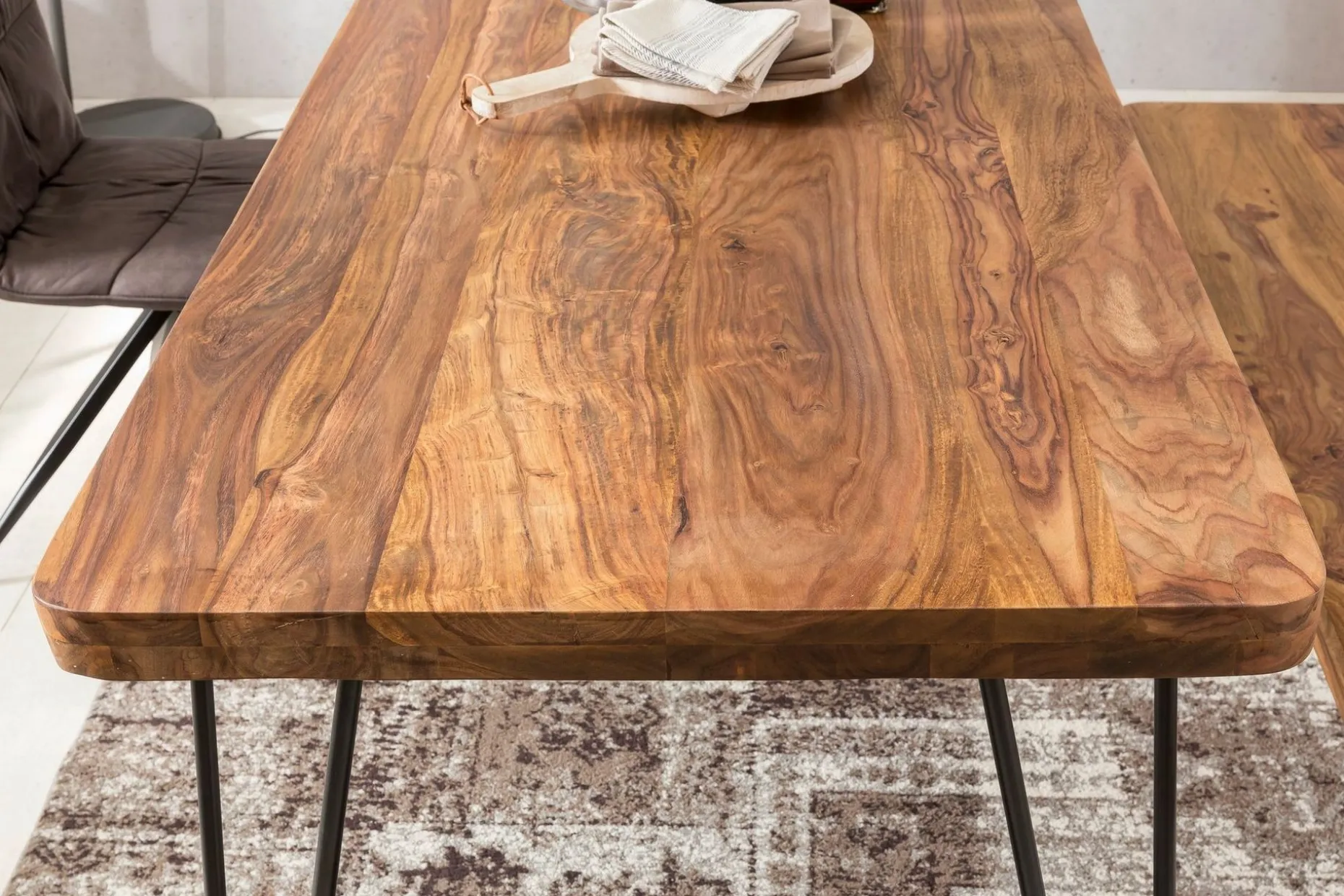 Samhita Spisebord 120 cm