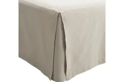 Sengekappe Borganäs of Sweden