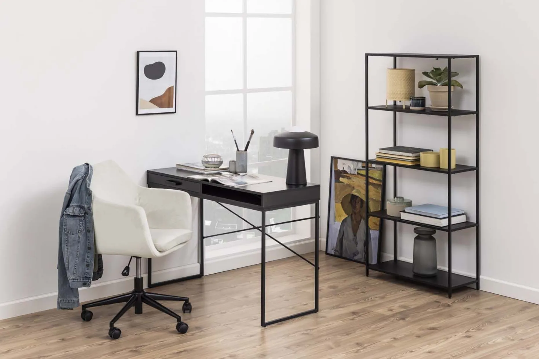 Skrivebord HOME4YOU Seaford 110x45x75 cm svart