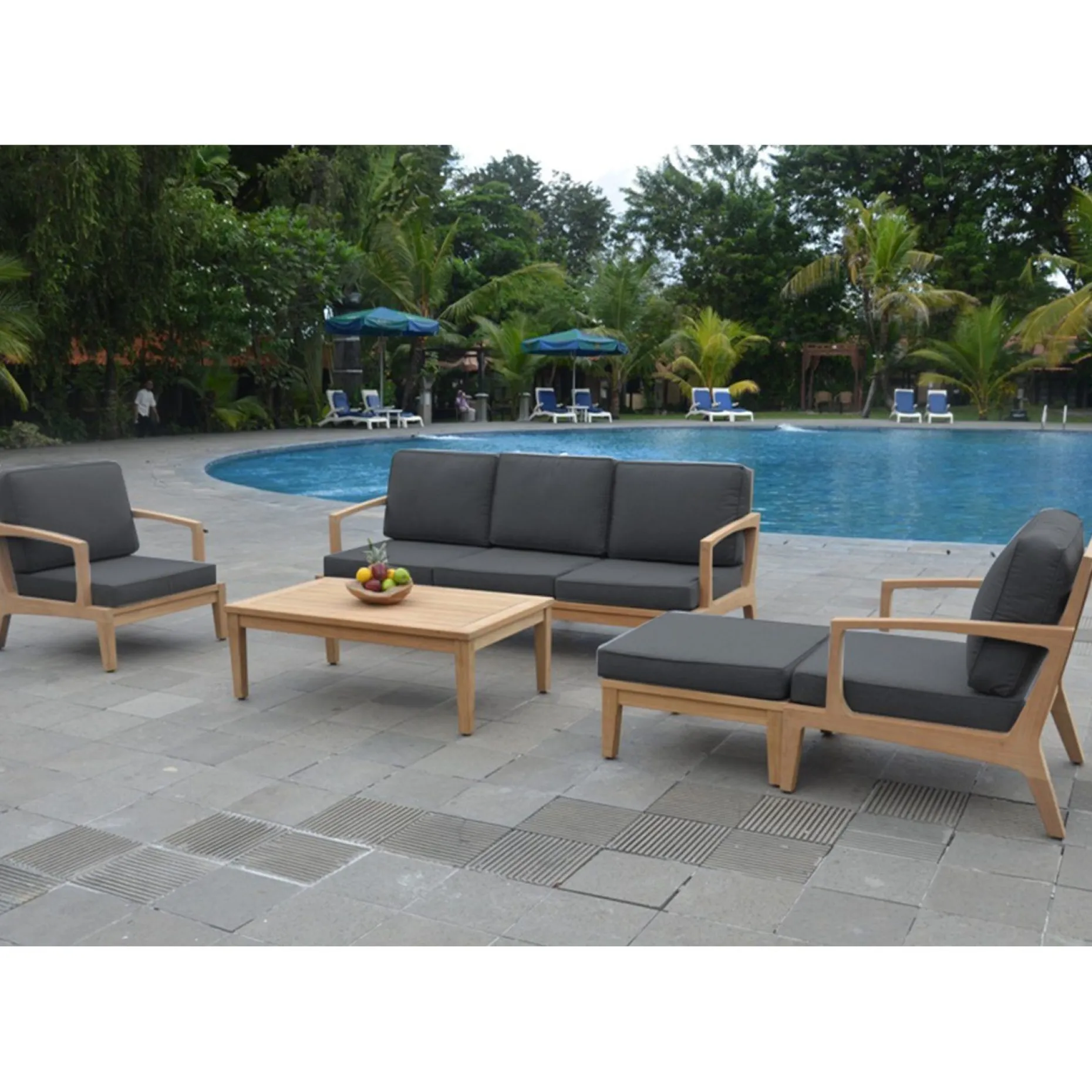 Sofabord HOME4YOU Maldive 120x80x45 cm teak