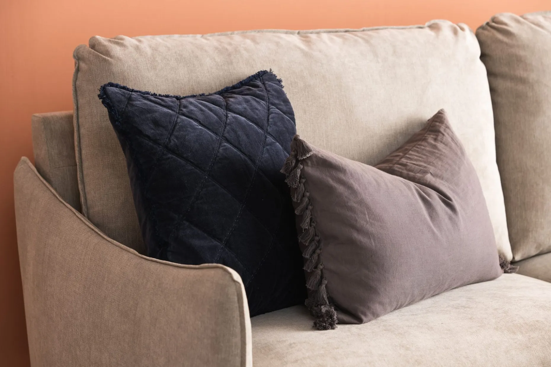 Trend Lyx 2-seters Stoffsofa