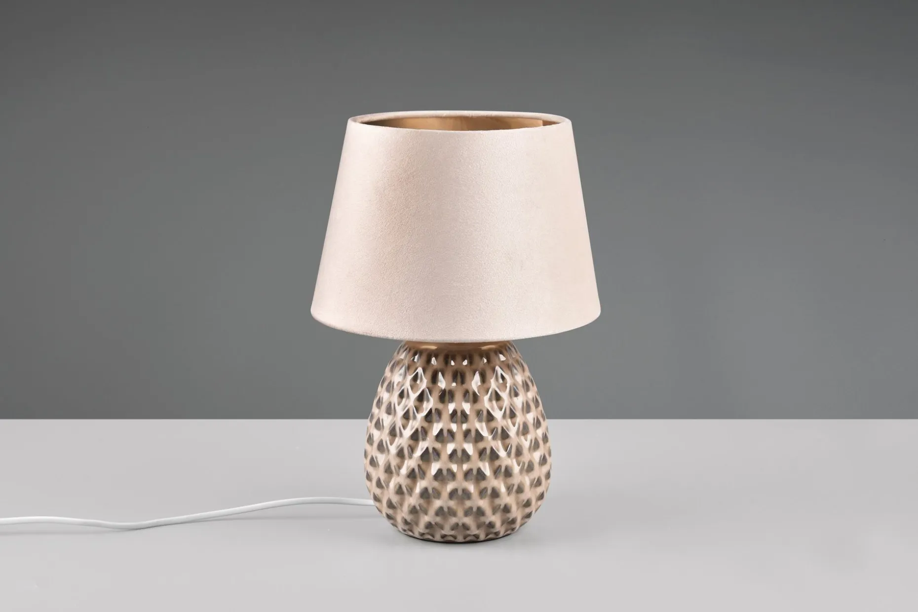 Trio Lighting Ariana Bordlampe 35 cm E14 Beige