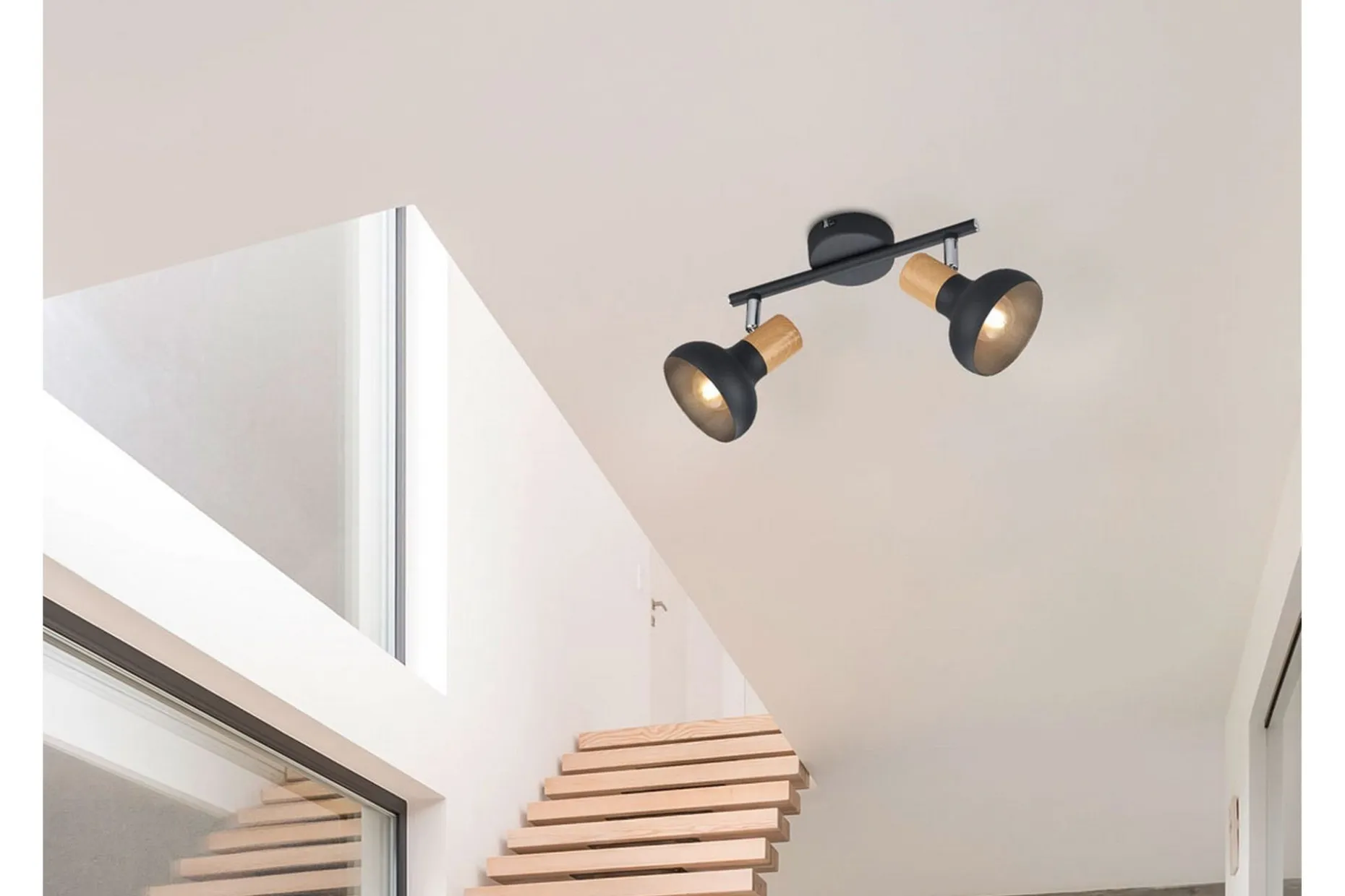 Trio Lighting Latika Spotlight 2L E14 Matt Svart/Tre
